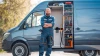 Cómo elegir la furgoneta industrial de ocasión ideal según tu actividad profesional