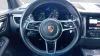 Porsche Macan -