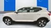 Volvo XC40 T2 Momentum Pro Auto 95 kW (129 CV)