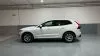 Volvo XC60 2.0 B4 D MOMENTUM PRO AUTO 4WD 197 5P