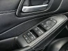 Botones de control en puerta del piloto del Nissan Qashqai DIG-T 103kW N-Connecta (140 CV).
