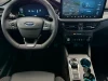 Volante y pantalla central Ford Kuga ST-Line X PHEV nuevo