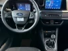 Volante y pantalla central Ford Tourneo Courier Active Km0