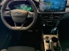 Volante y pantalla central Ford Kuga ST-Line X PHEV nuevo