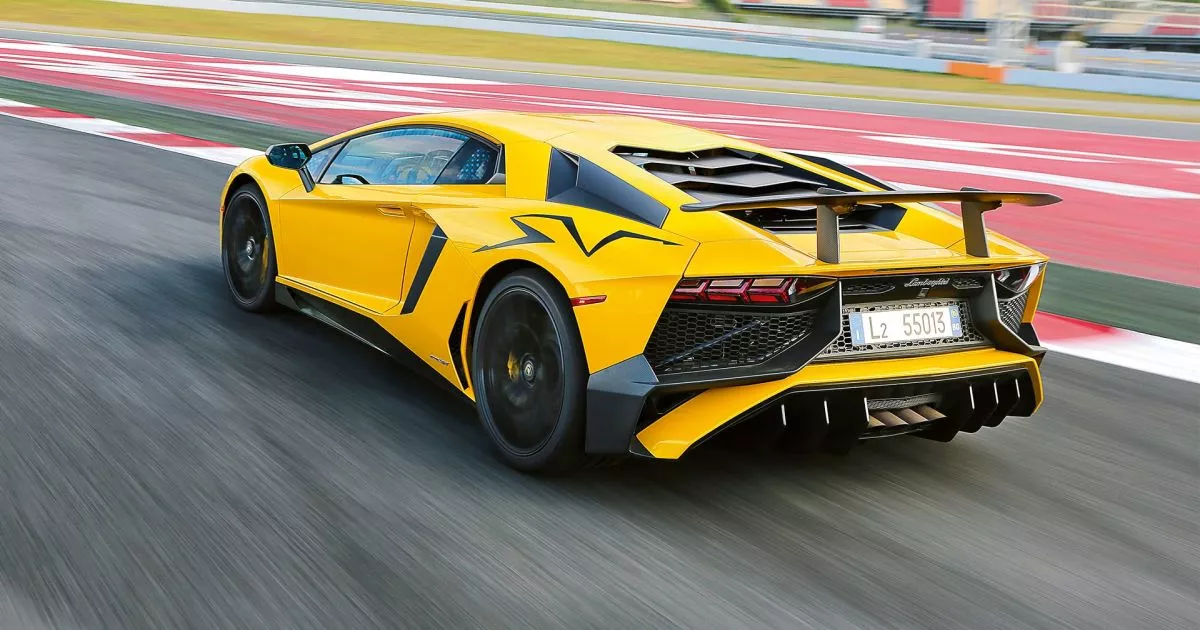 Prueba Lamborghini Aventador SV, respira… mientras puedas -...