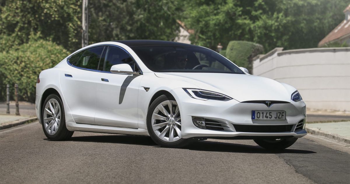 Tesla on sale s90 d