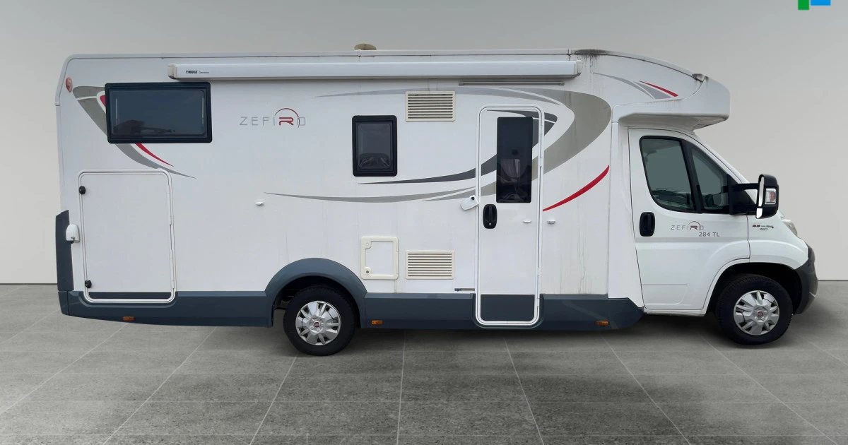Autocaravana ROLLER TEAM ZEFIRO 284 TL Ocasión