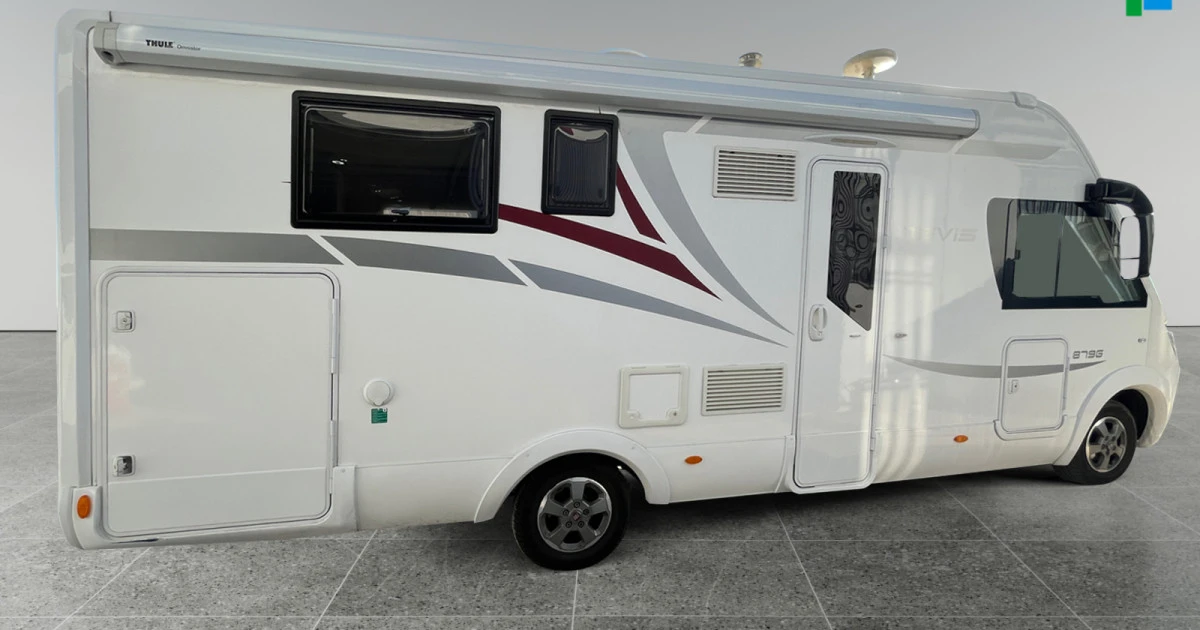 Autocaravana MCLOUIS NEVIS 879G Ocasión