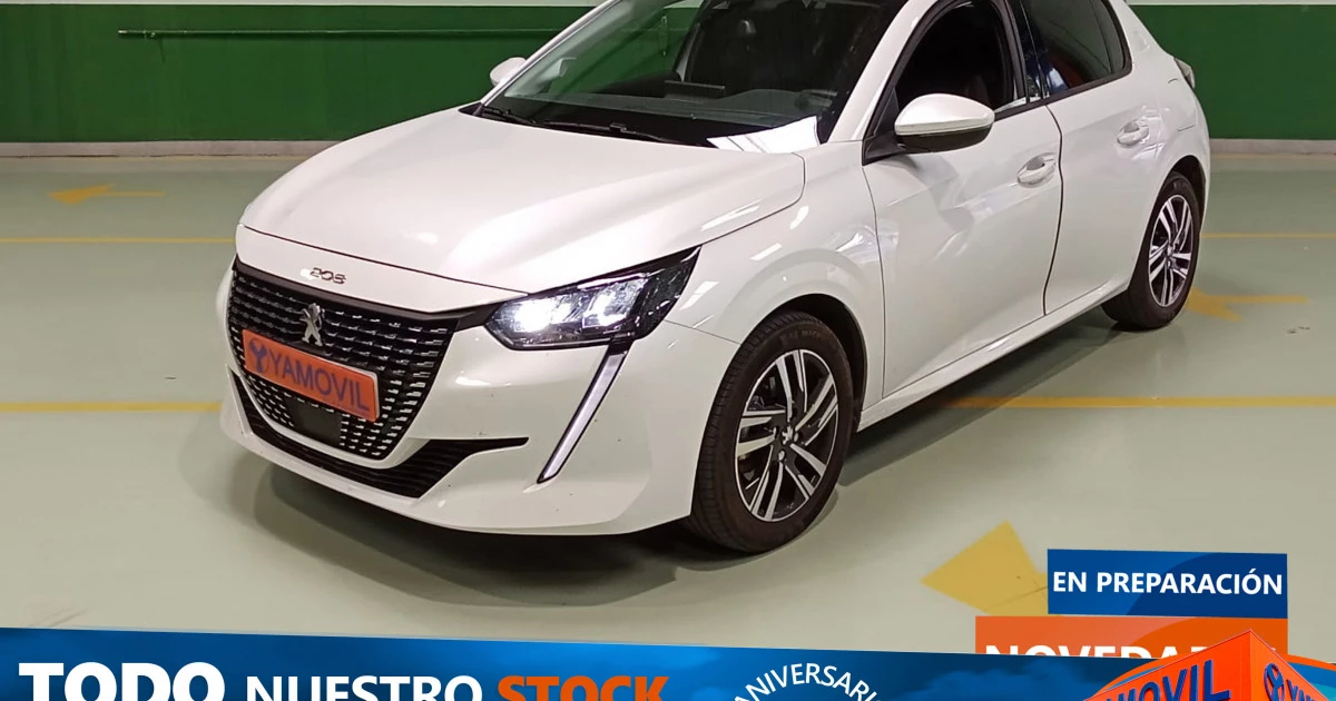 Peugeot 208 PureTech 100 Allure Pack EAT8 75 kW (100 CV)