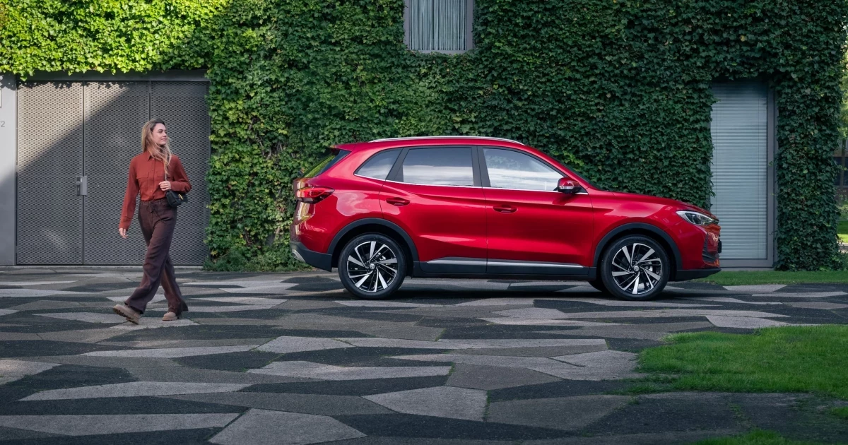 MG MG ZS Hybrid + en MG Albión Motor