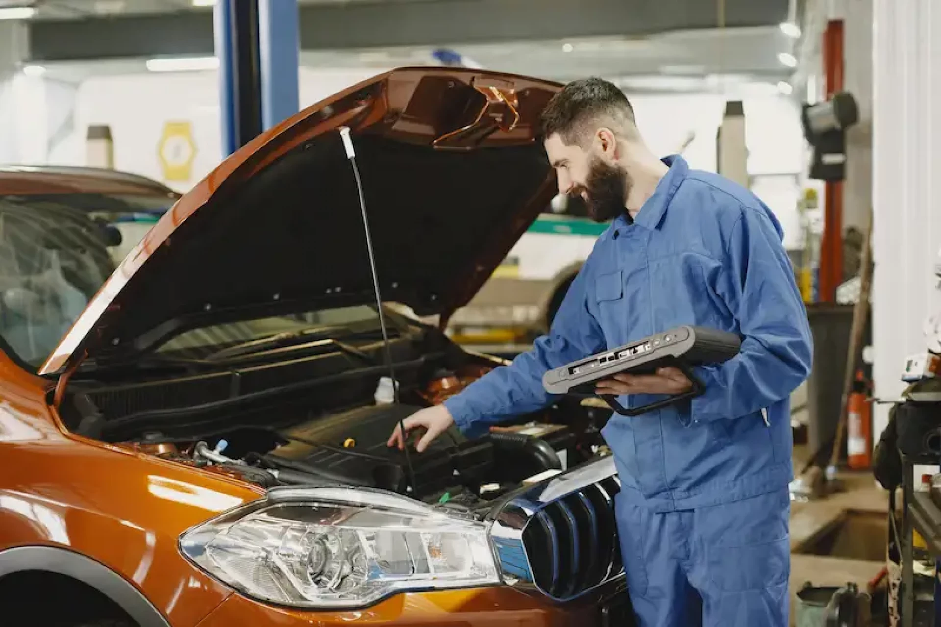 Razones por las que tu coche no arranca si tiene batería
