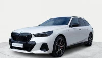 BMW i5 eDrive40
