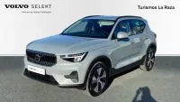 Volvo XC40 2.0 B3 G Essential Auto