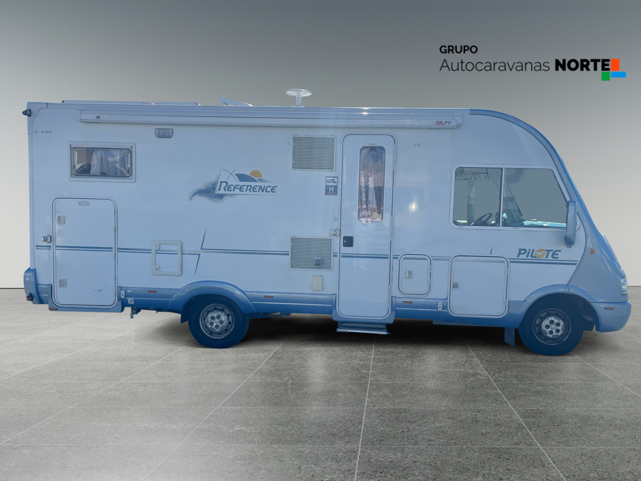 Autocaravana PILOTE 696 G680XDG Ocasión