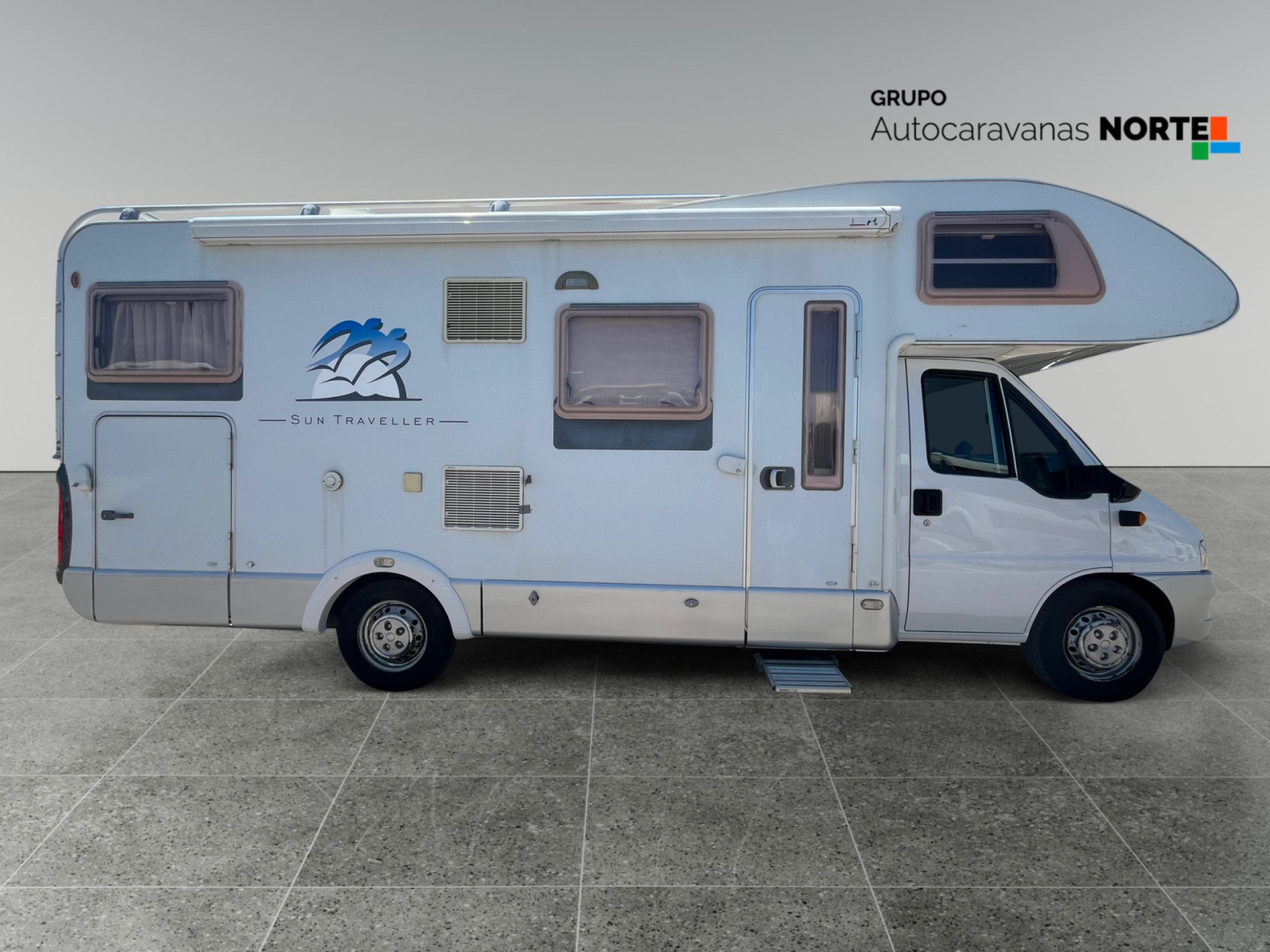 Autocaravana KNAUS SUN TRAVEL SUN TRAVELLER Ocasión