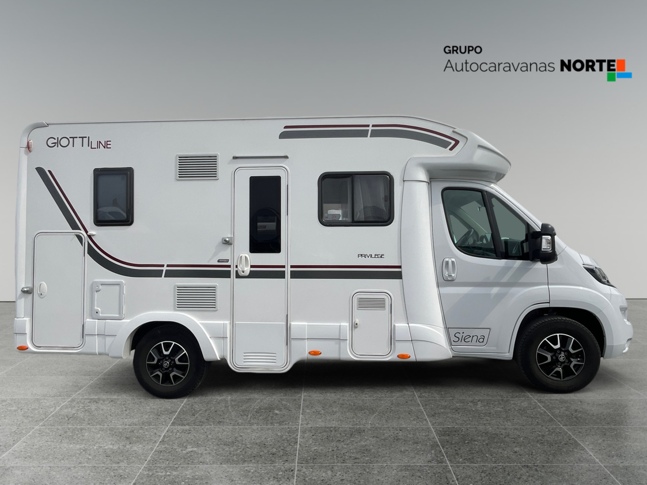 Autocaravana GIOTTILINE SIENA 322 SIENNA 350 Ocasión