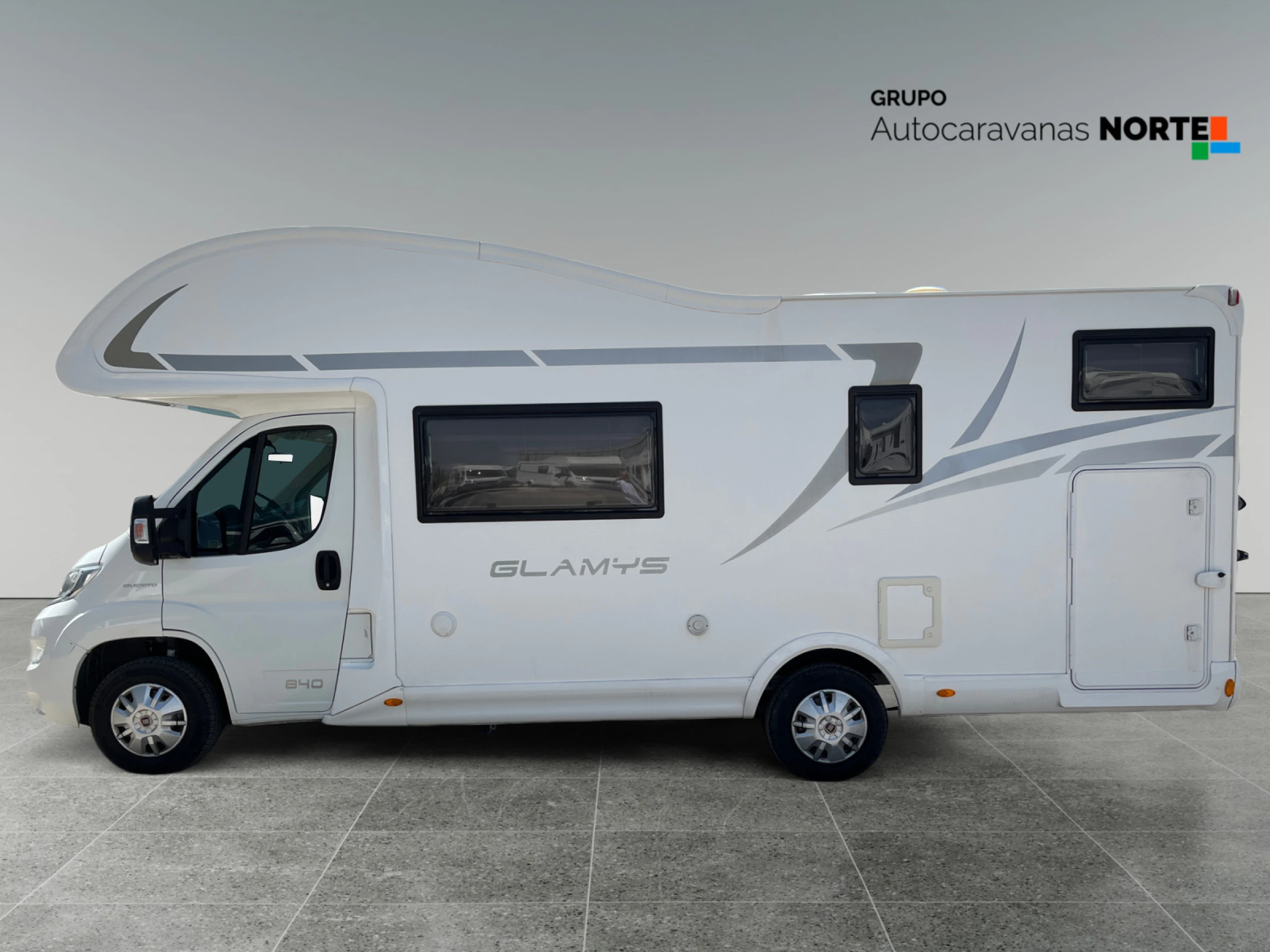 McLouis Glamys 840 Fiat - foto 11