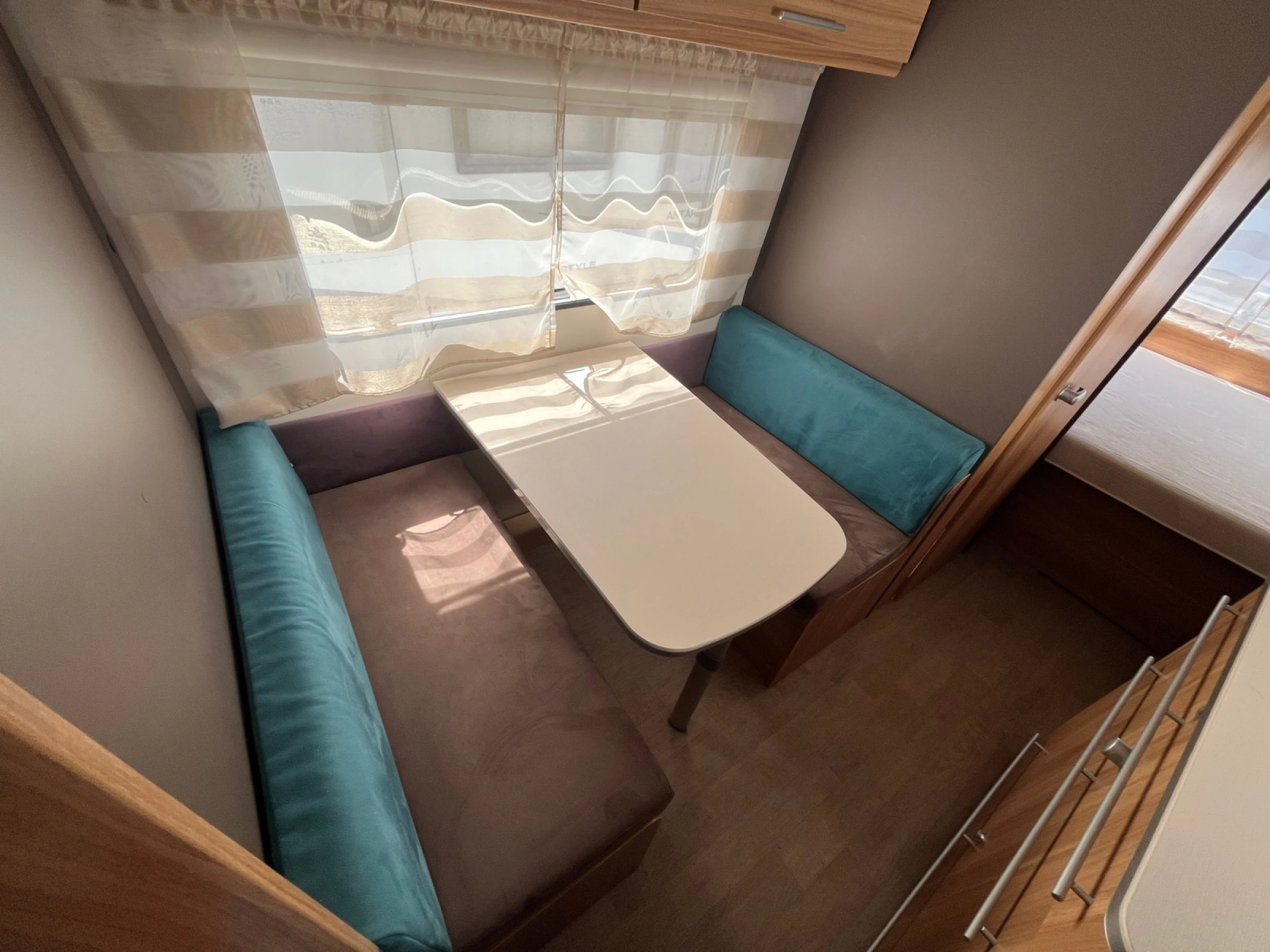 Caravelair Antares 426 - foto 13