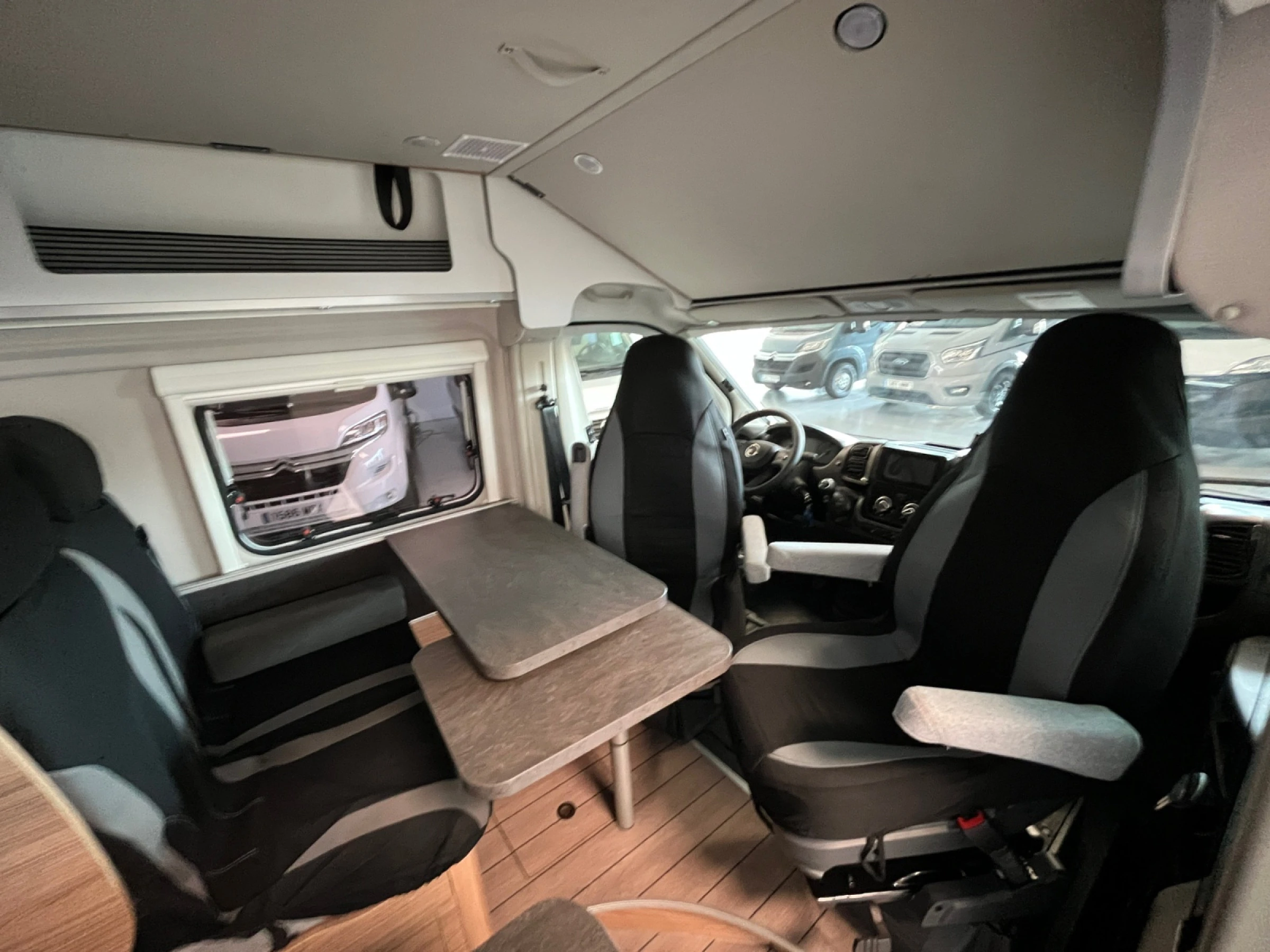 Weinsberg R47 Carabus Edition HOT Ford - foto 12