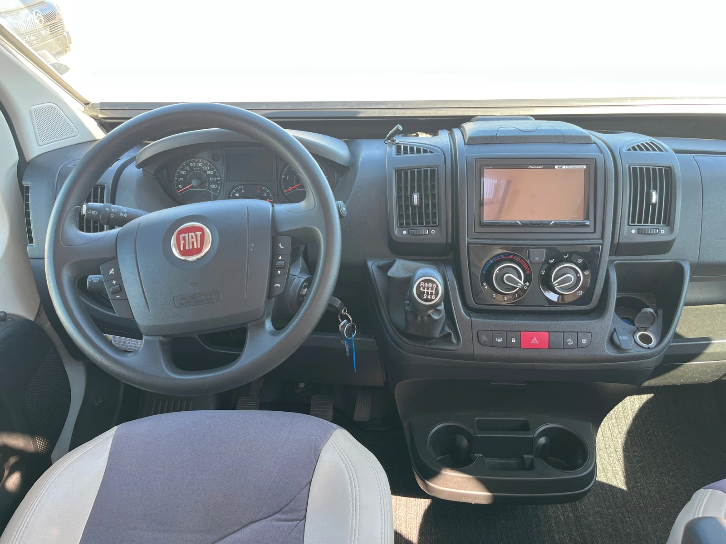 Challenger Road Edition V114 Max VIP Road Edition Fiat - foto 9