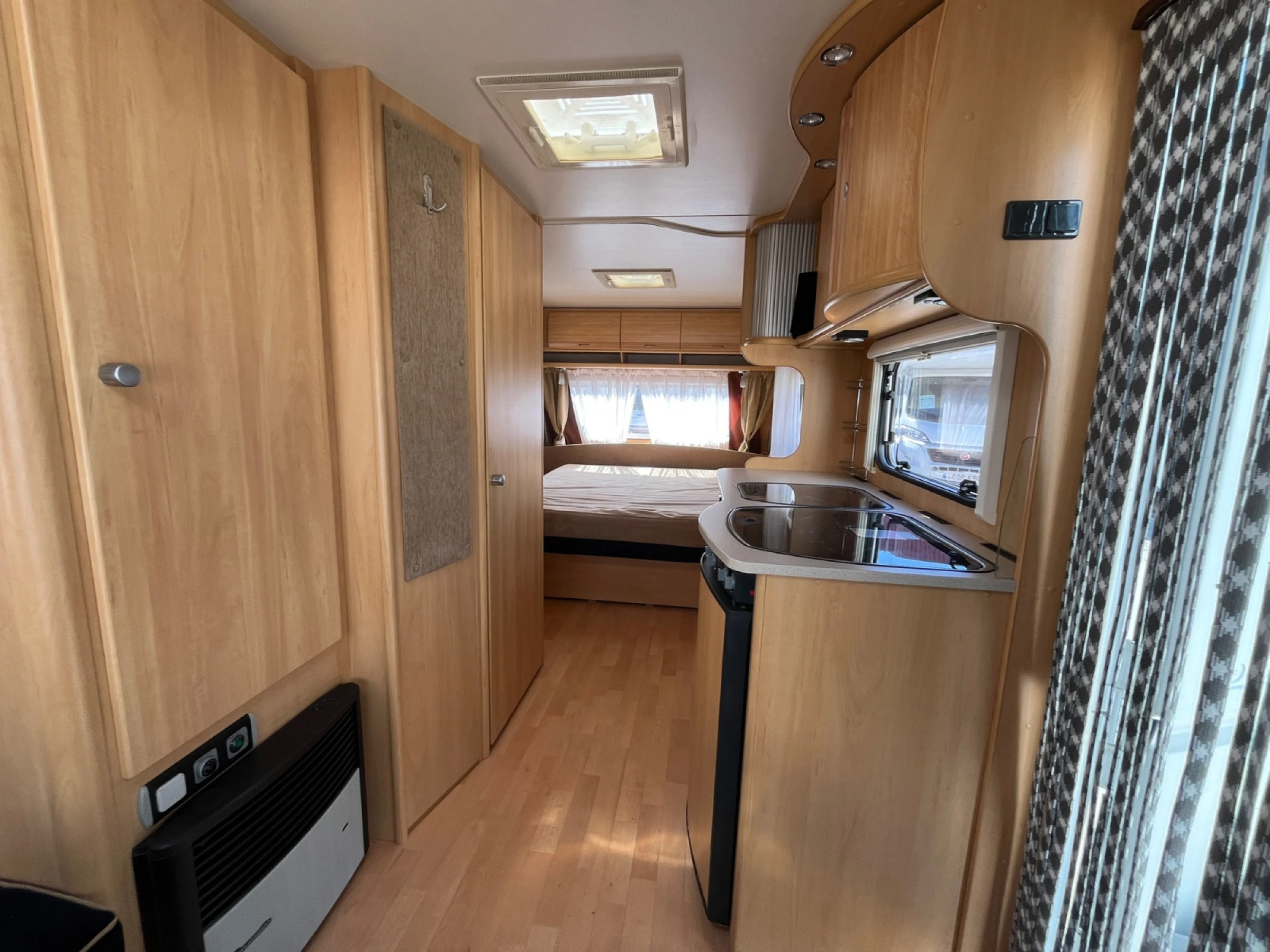 Dethleffs Camper 540 DBM - foto 11