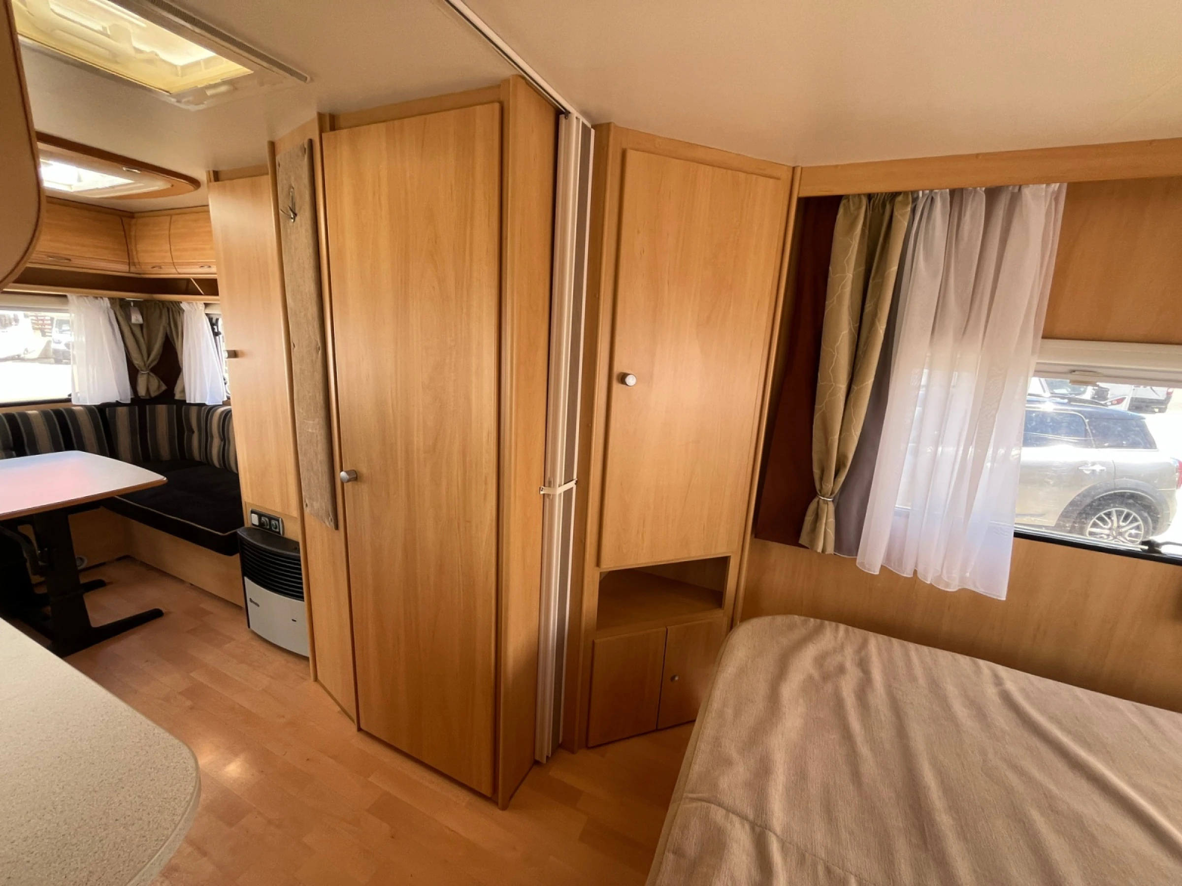 Dethleffs Camper 540 DBM - foto 13