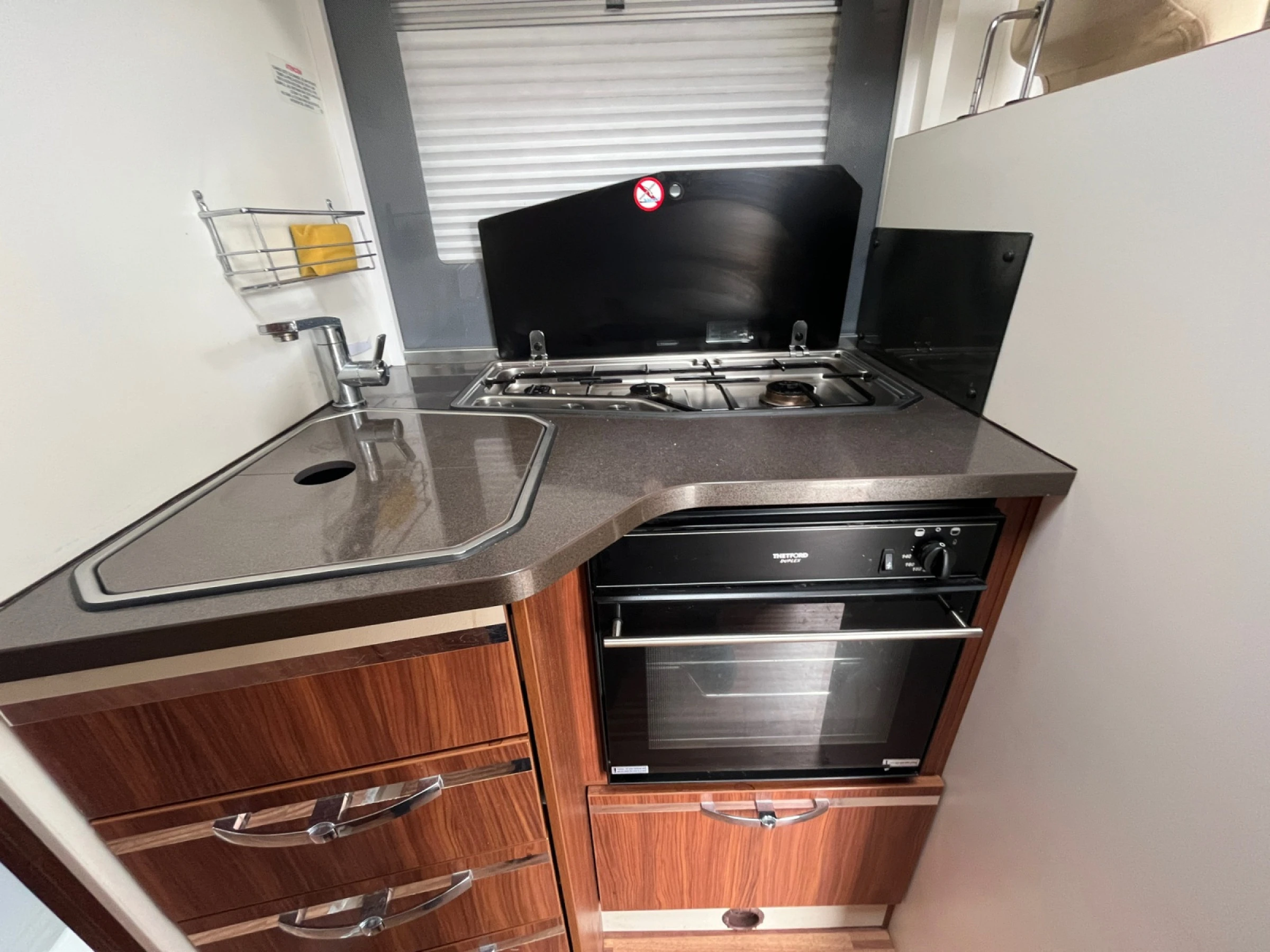 Adria Matrix M 670 SL Citroen - foto 12