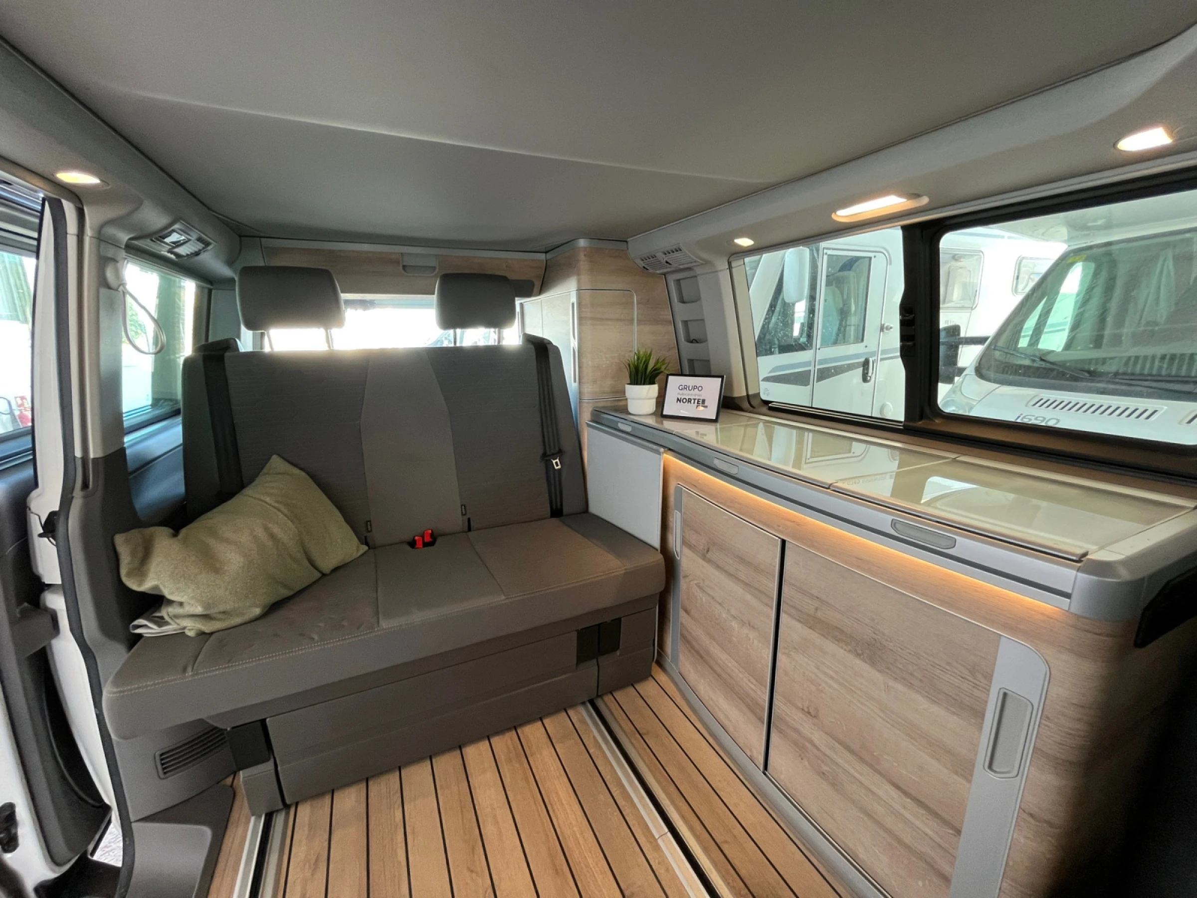 Volkswagen California Ocean - foto 11