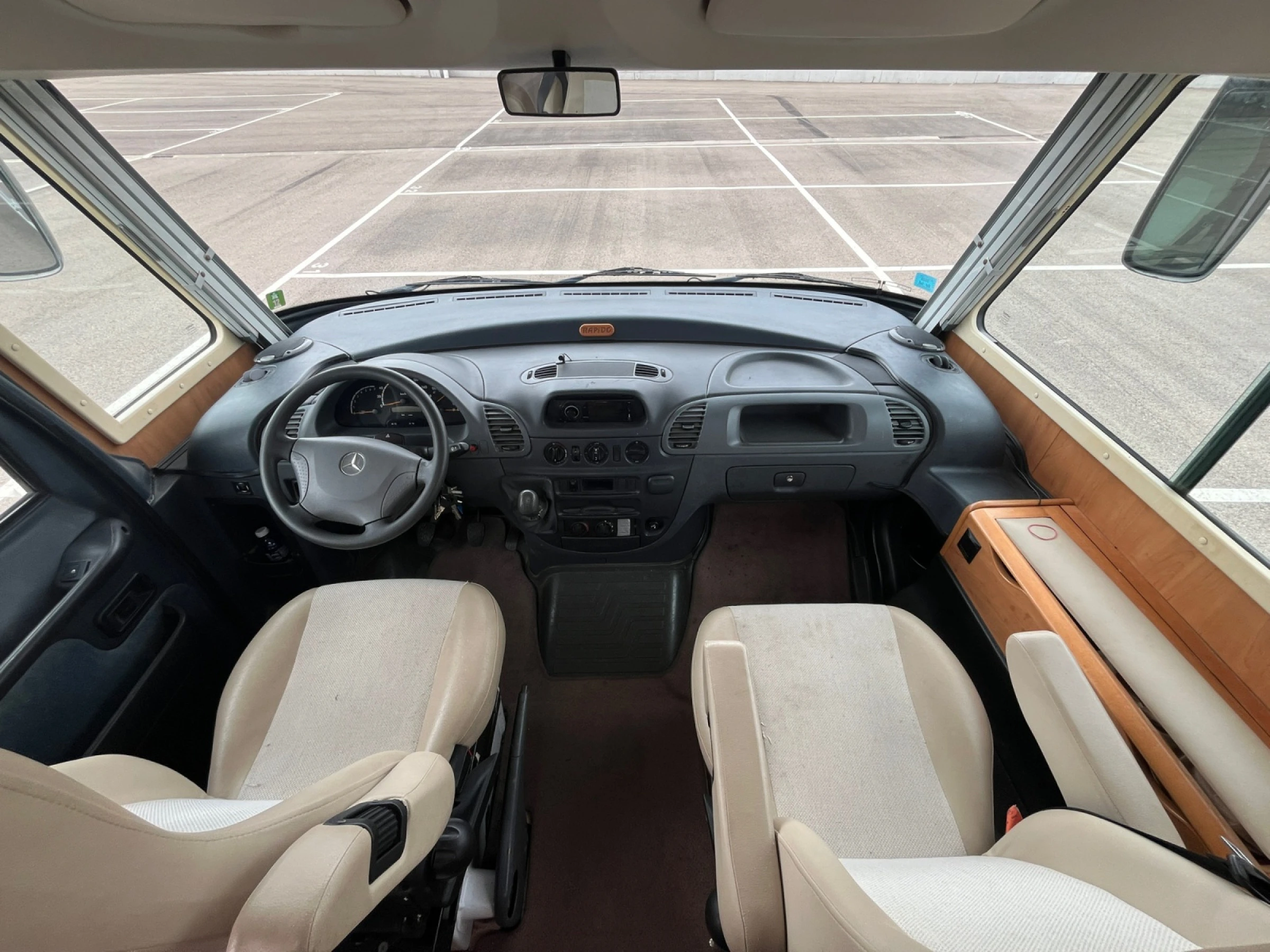 Rapido 896 986M Mercedes - foto 8