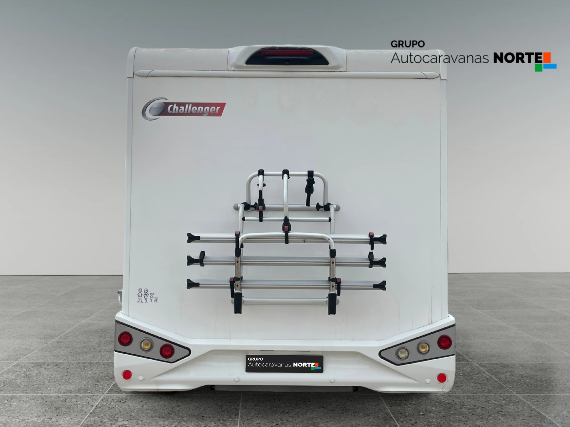 Challenger 260 Start Edition Ford - foto 4