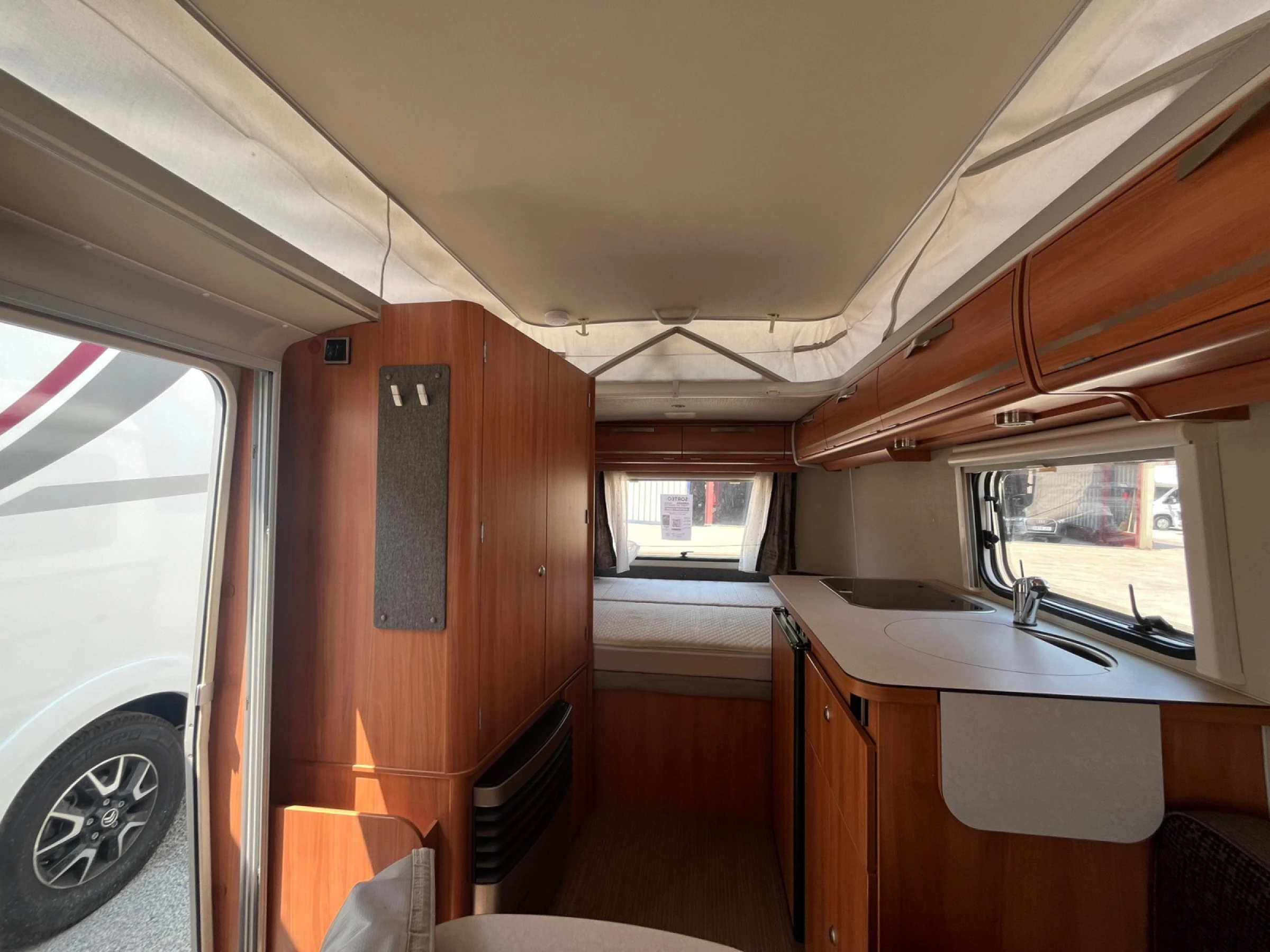 Hymer Triton 418 - foto 5