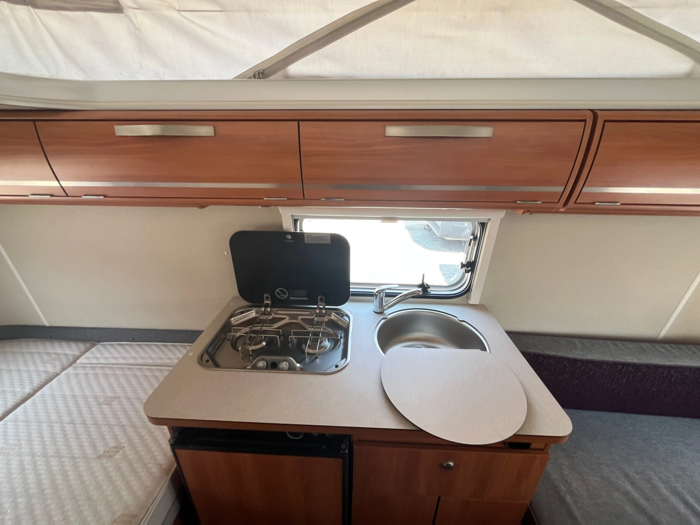 Hymer Triton 418 - foto 8