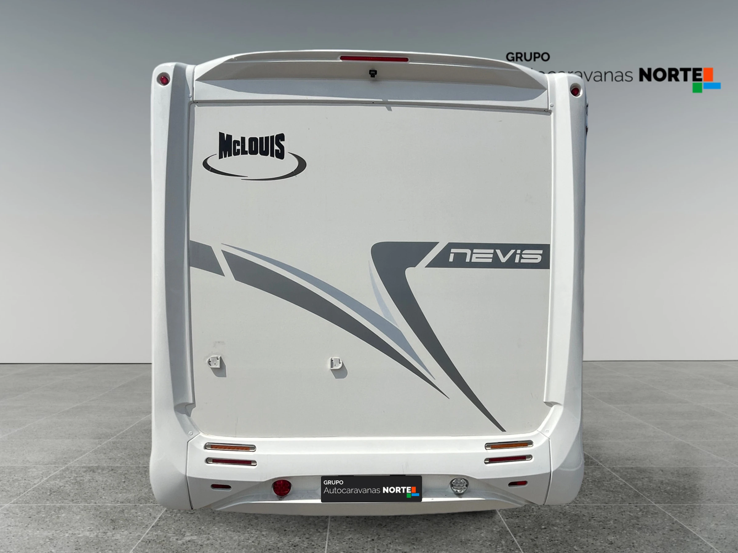 McLouis Nevis 73 Fiat - foto 4