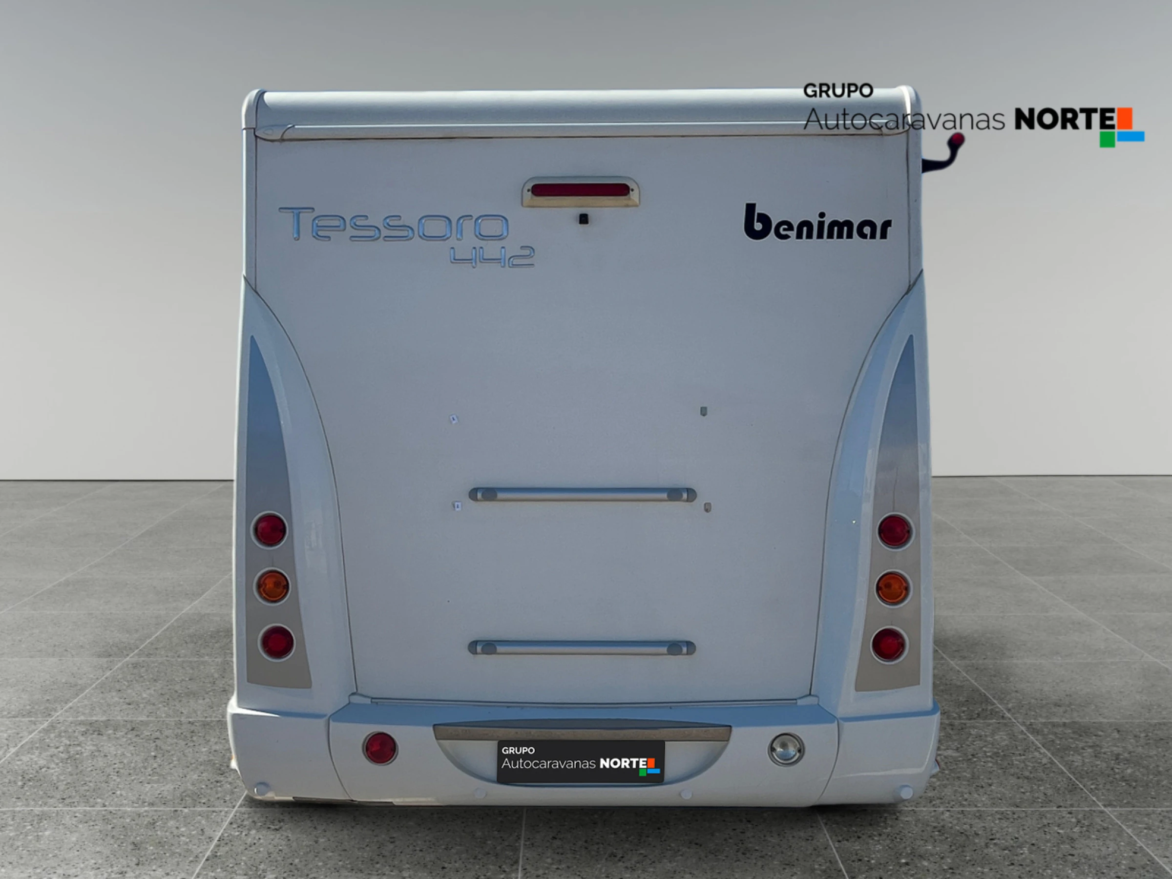 Benimar Tessoro 442 Ford - foto 4