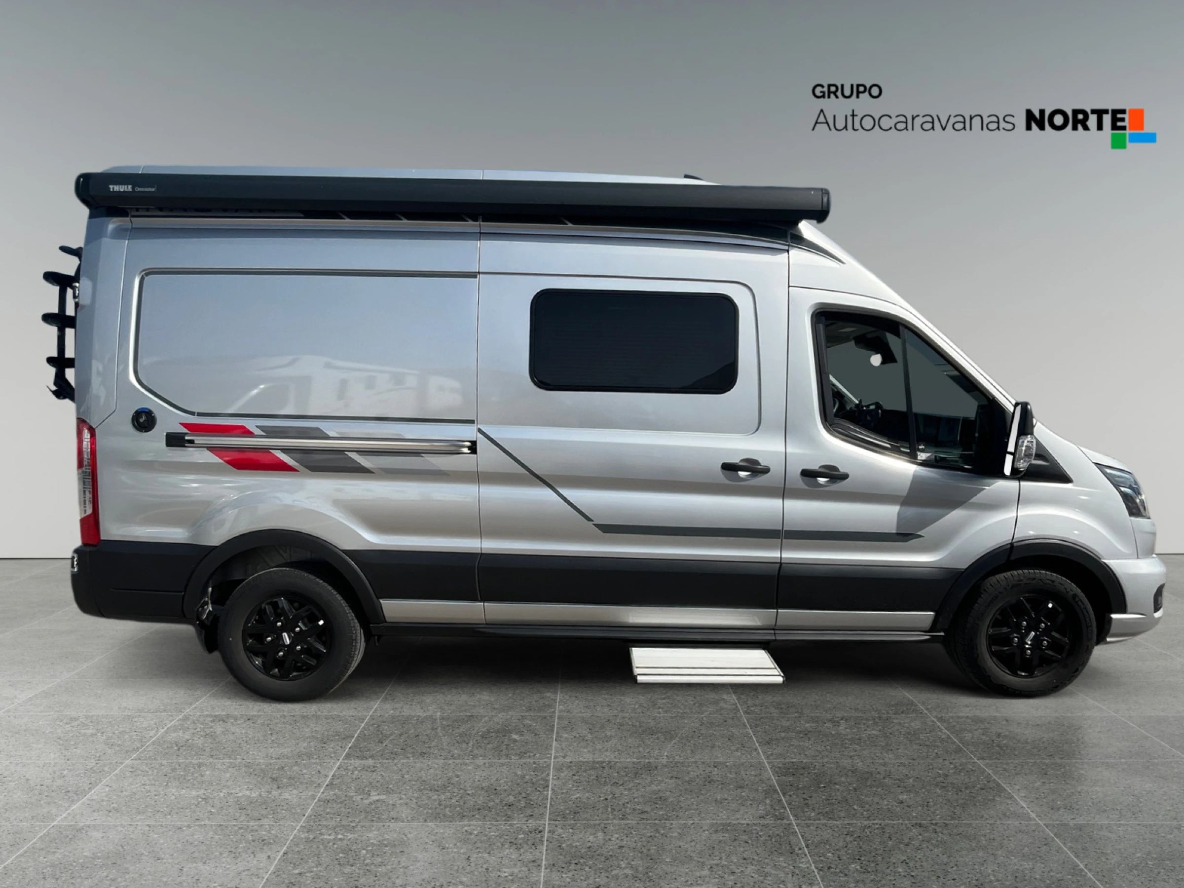 LMC 590 C590 Ford - foto 1