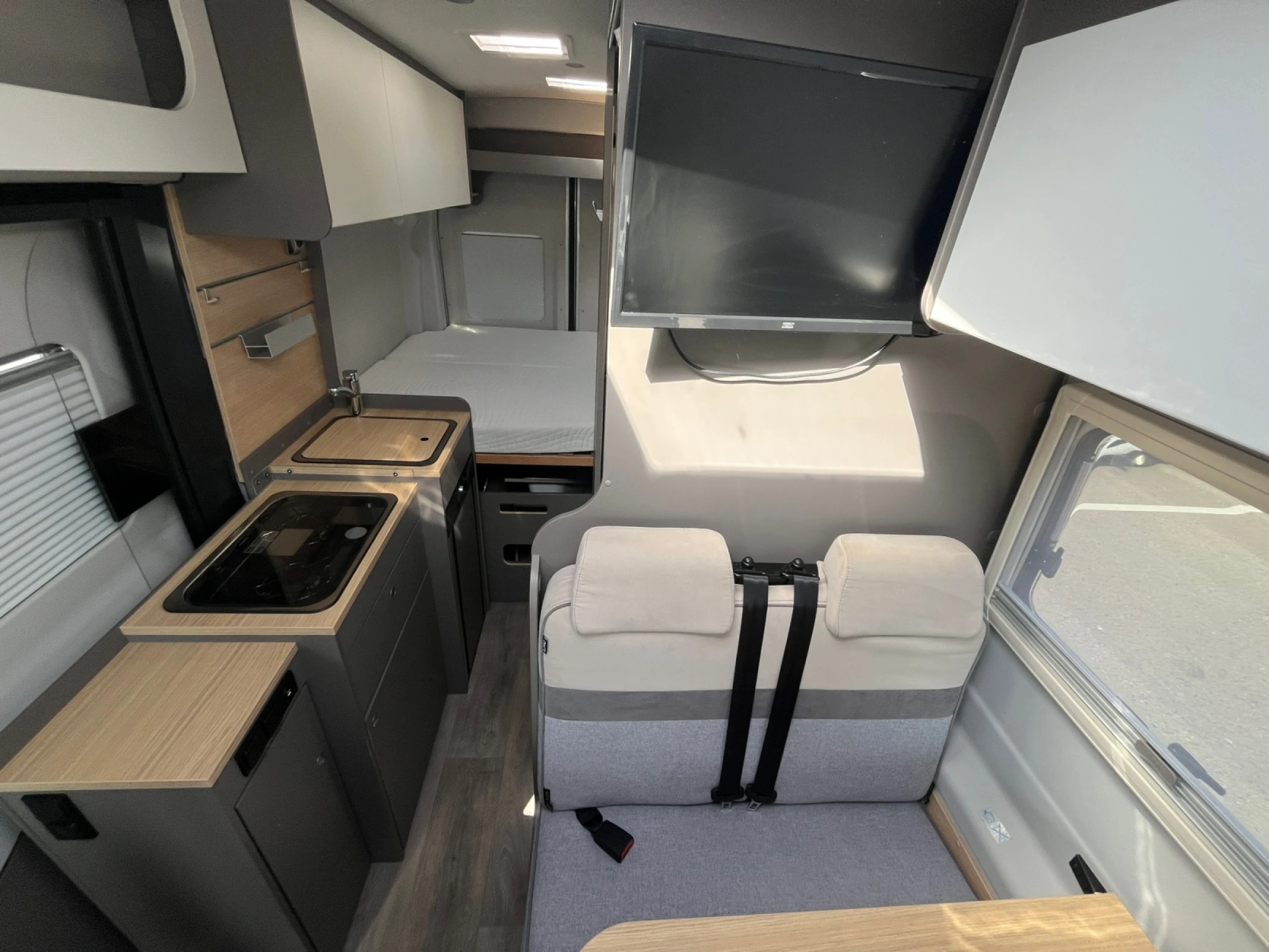 LMC 590 C590 Ford - foto 10