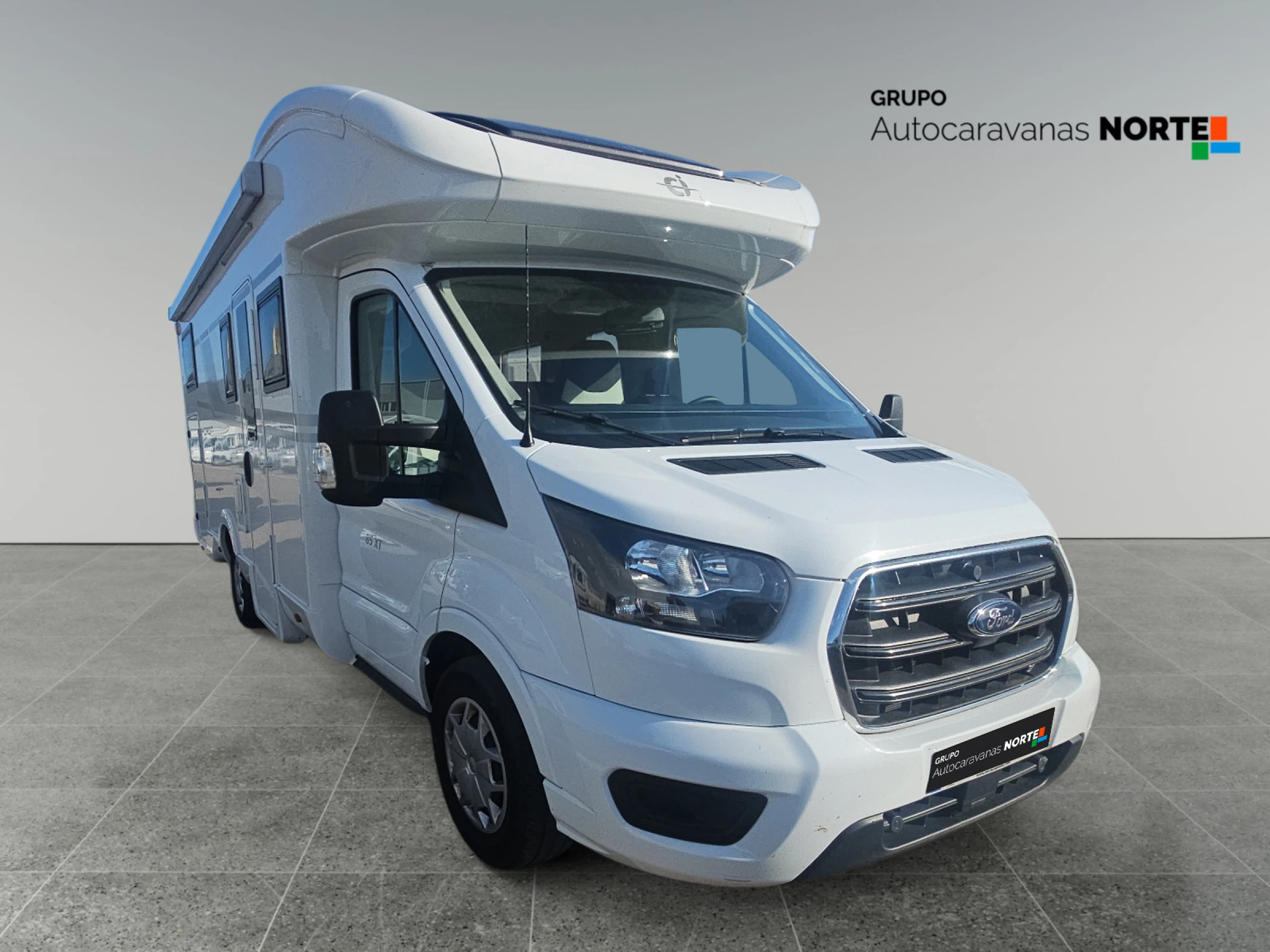 CI Horon 85 XT Ford - foto 2
