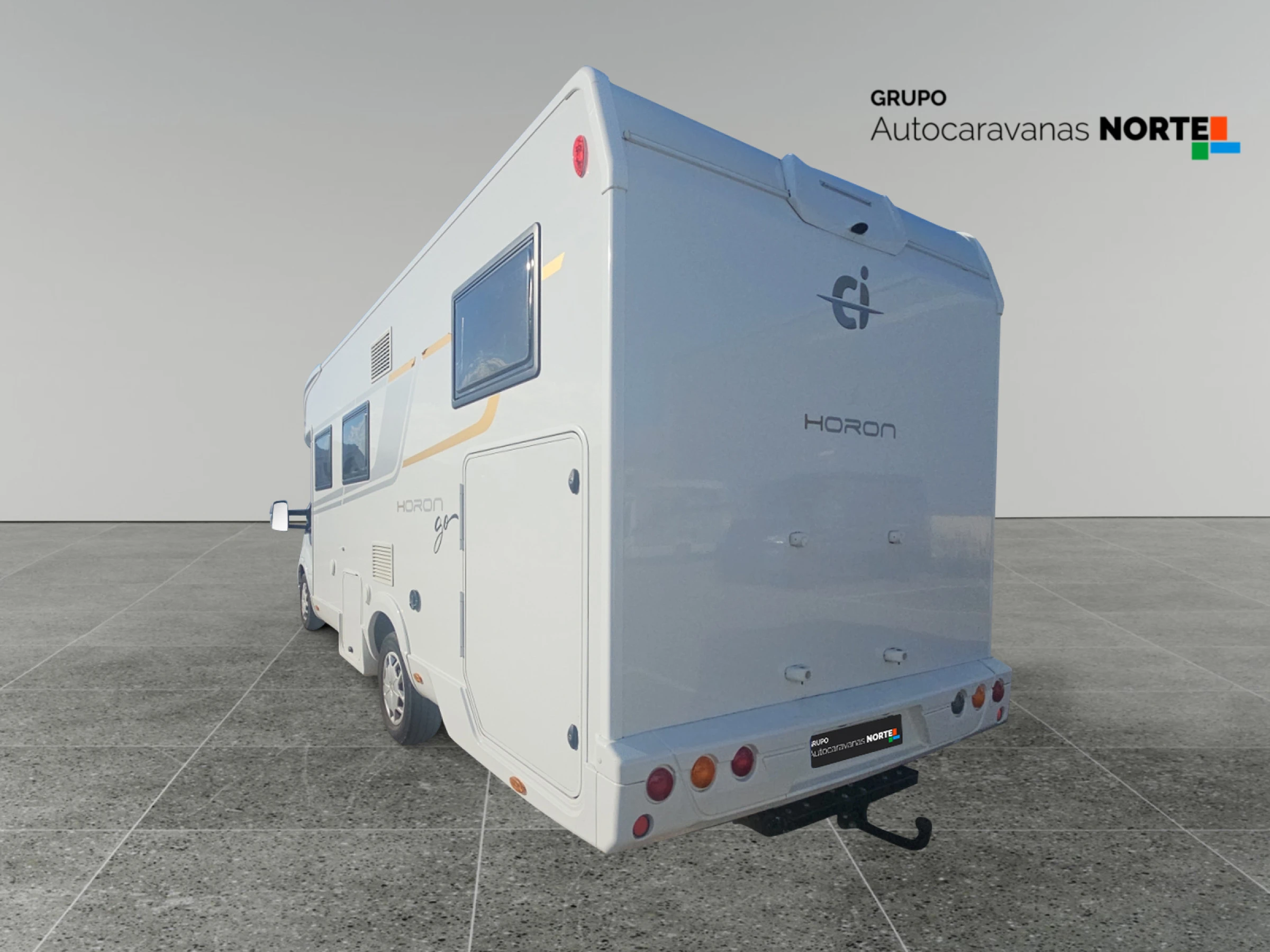 CI Horon 85 XT Ford - foto 5