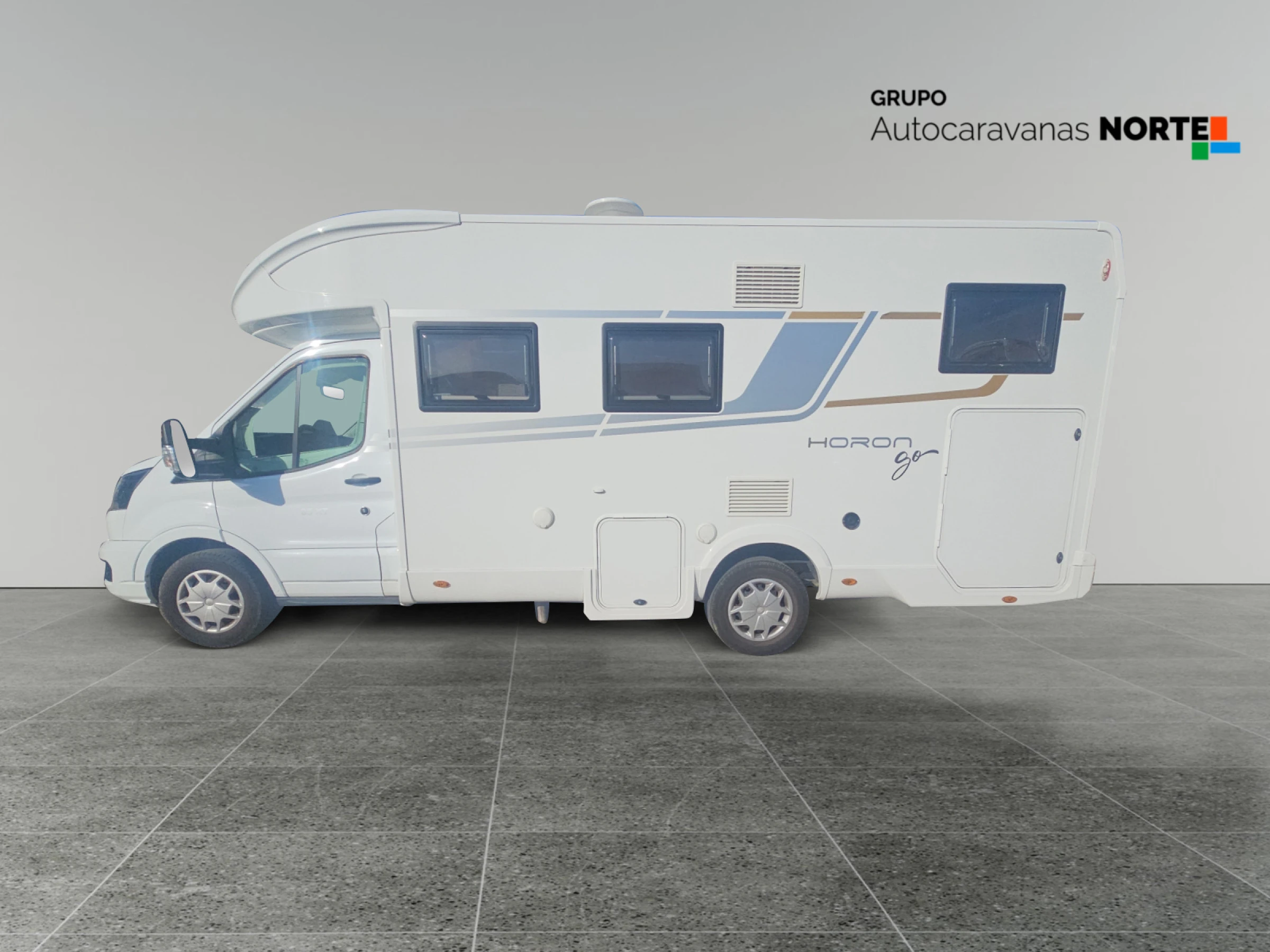 CI Horon 85 XT Ford - foto 6