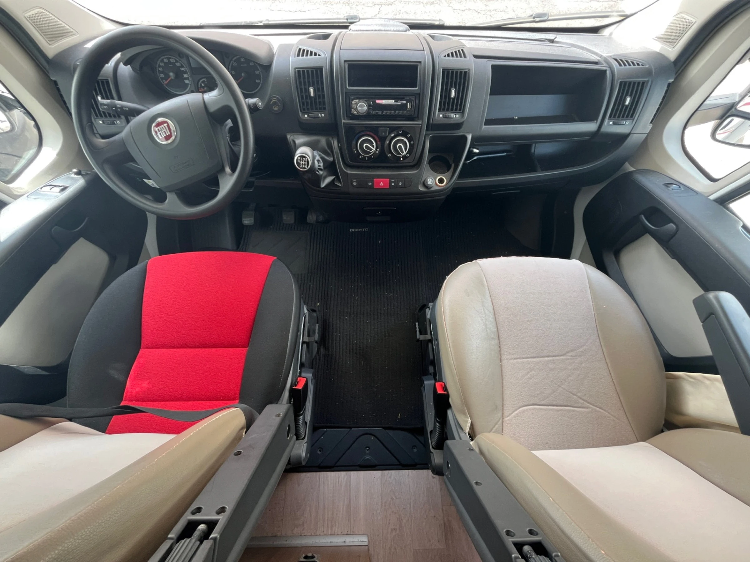Challenger Genesis Birthday C286 Fiat - foto 9