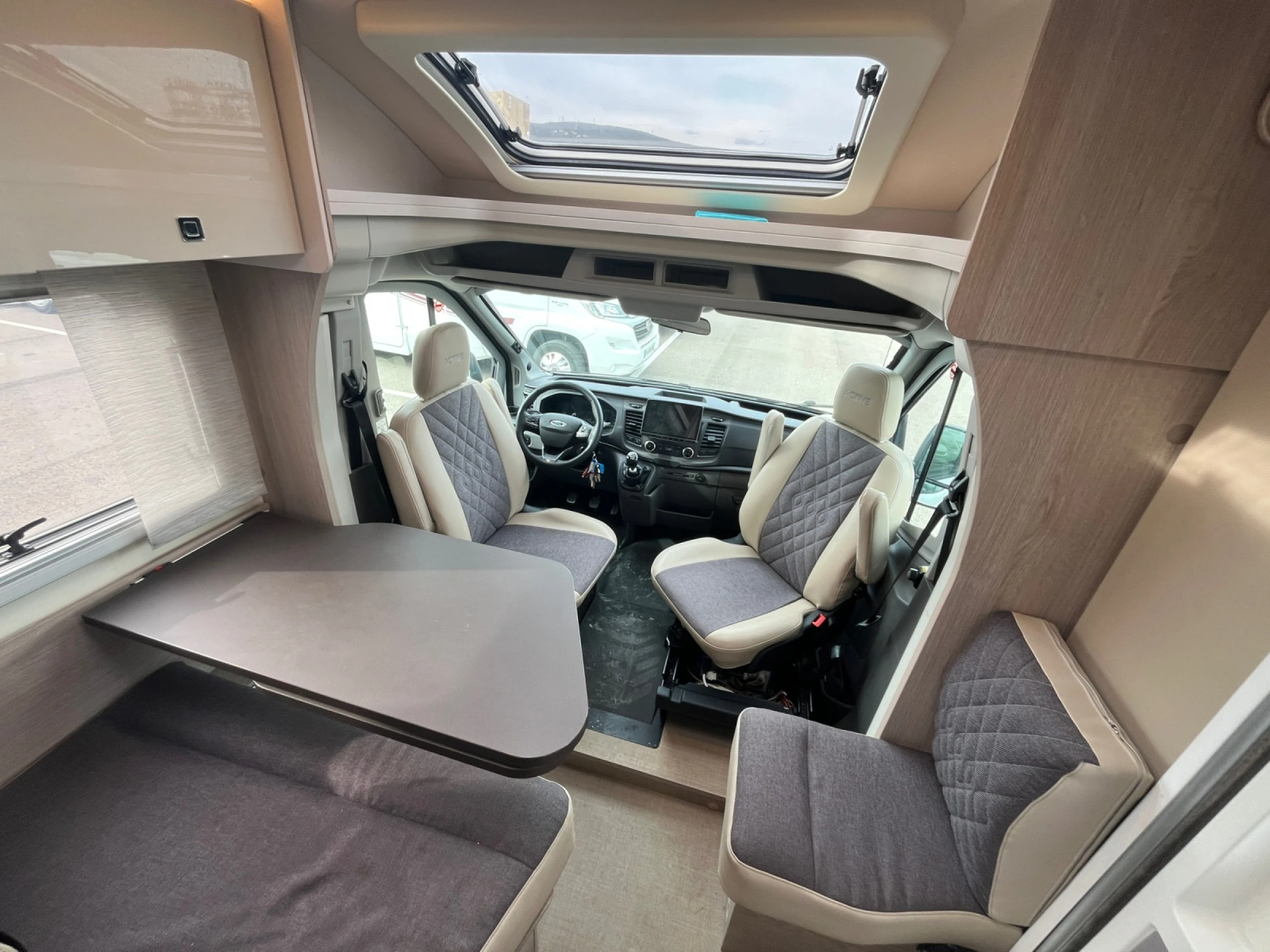 Bürstner Lineo T690 Ford - foto 11