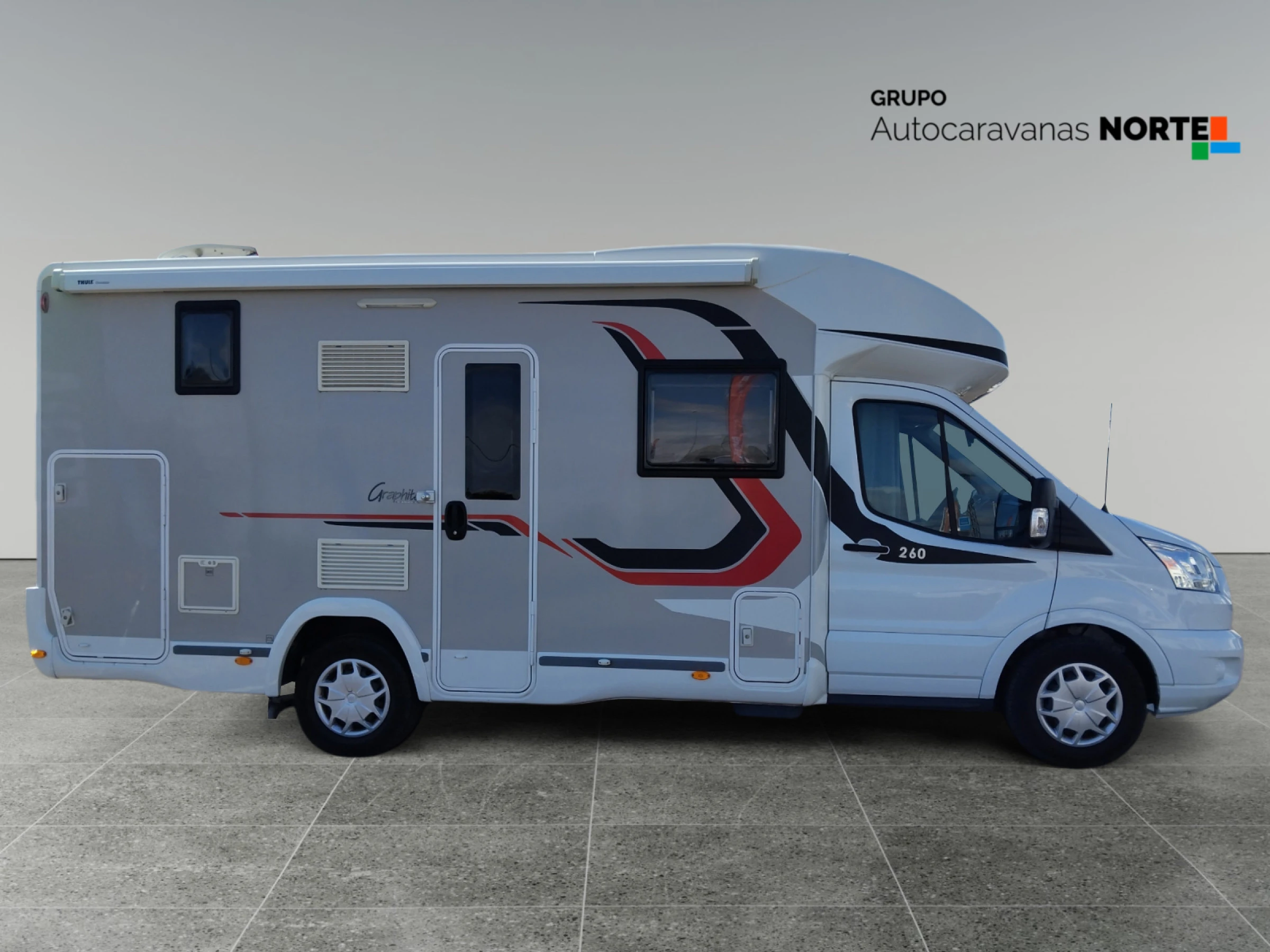 Challenger Graphite 260 Ford - foto 1