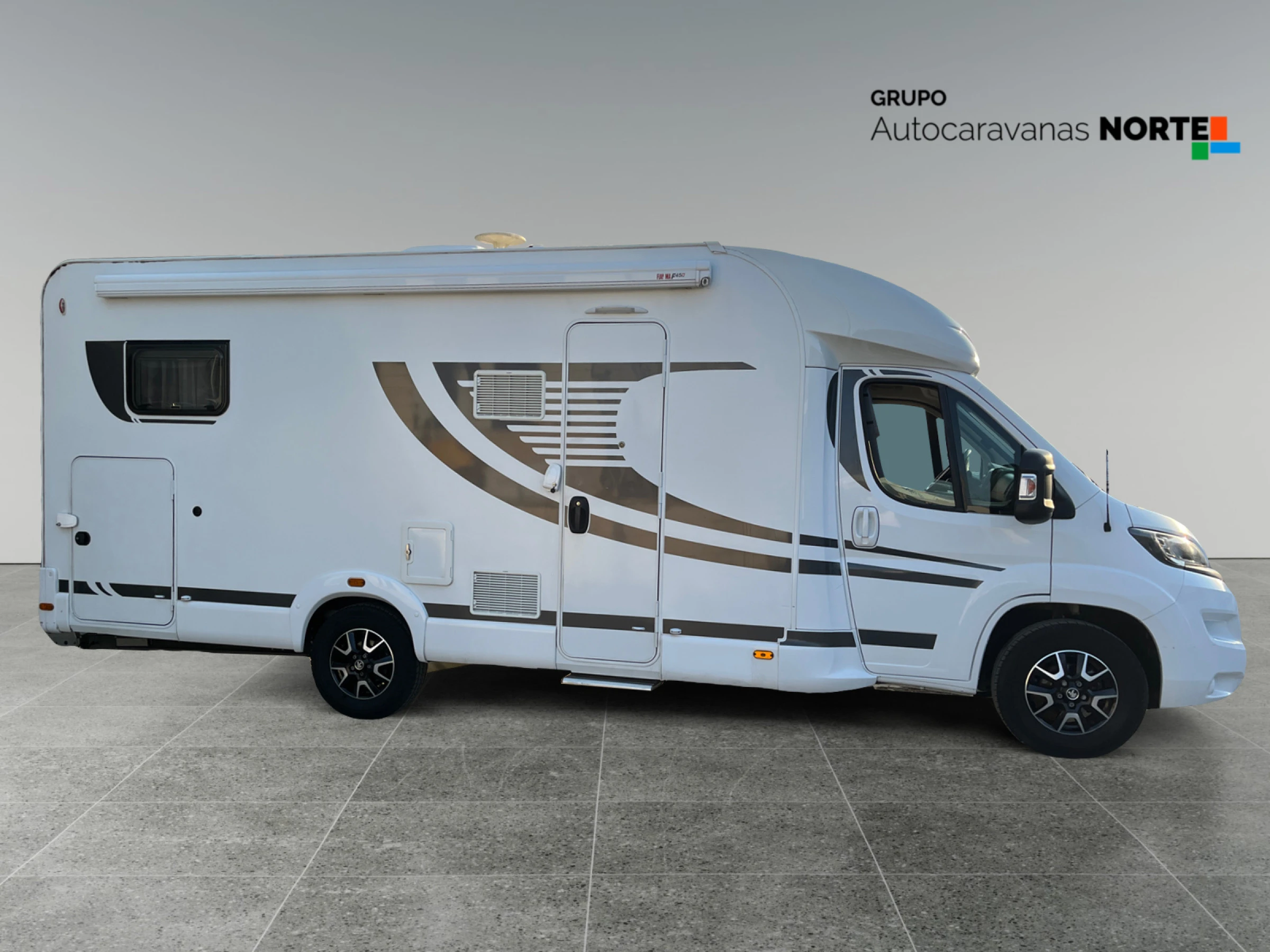Knaus Orange Camper Camp R66 Peugeot