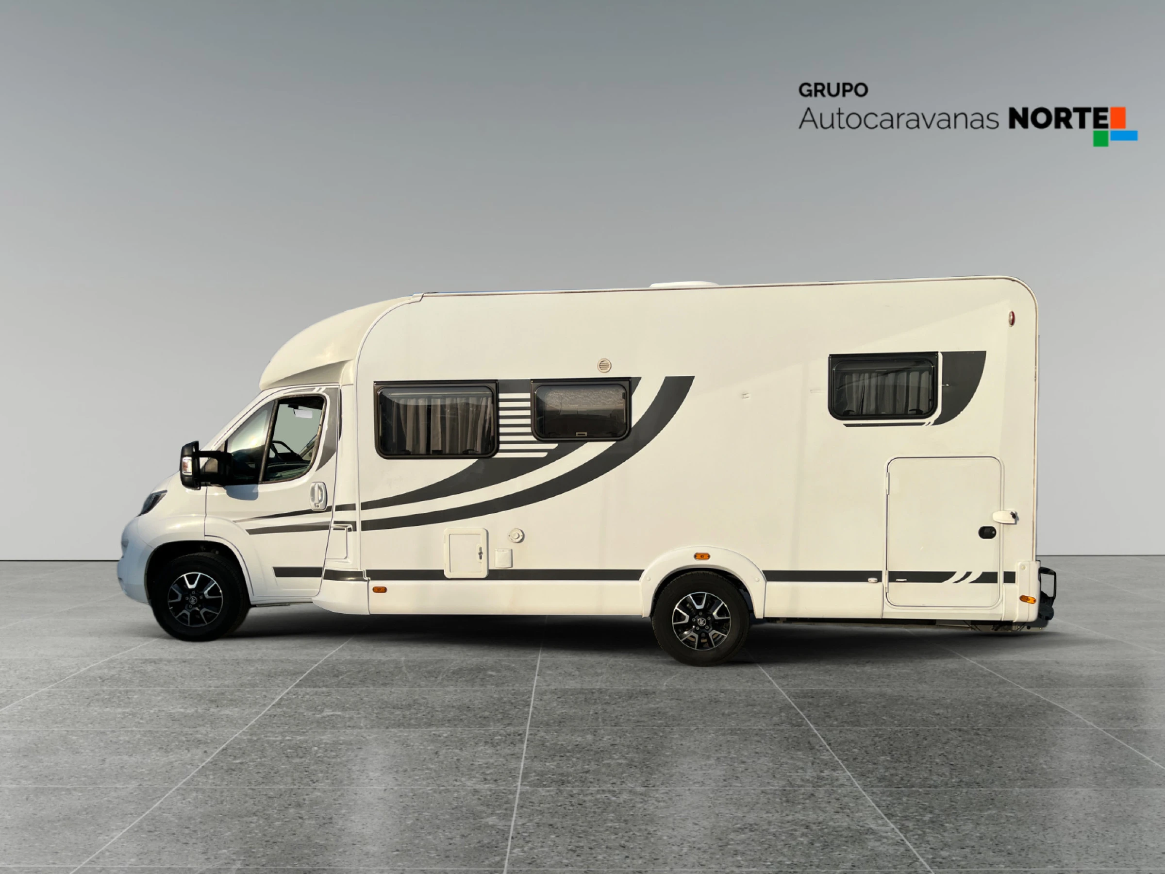 Knaus Orange Camper Camp R66 Peugeot - foto 6