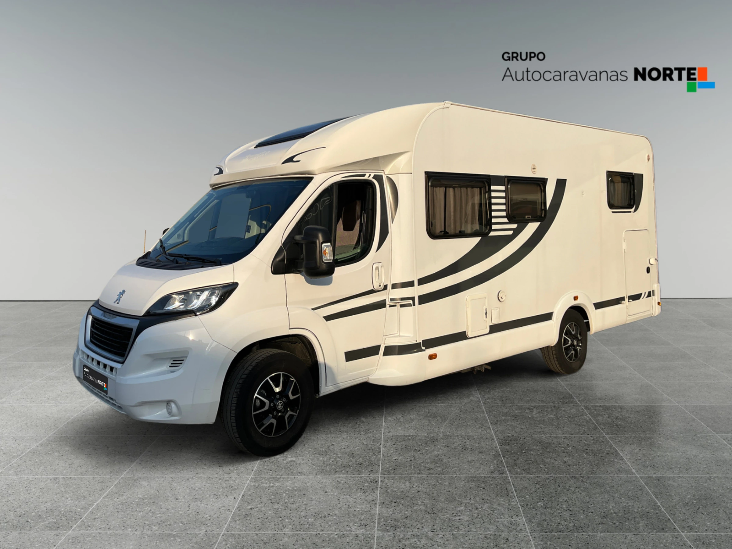 Knaus Orange Camper Camp R66 Peugeot - foto 7