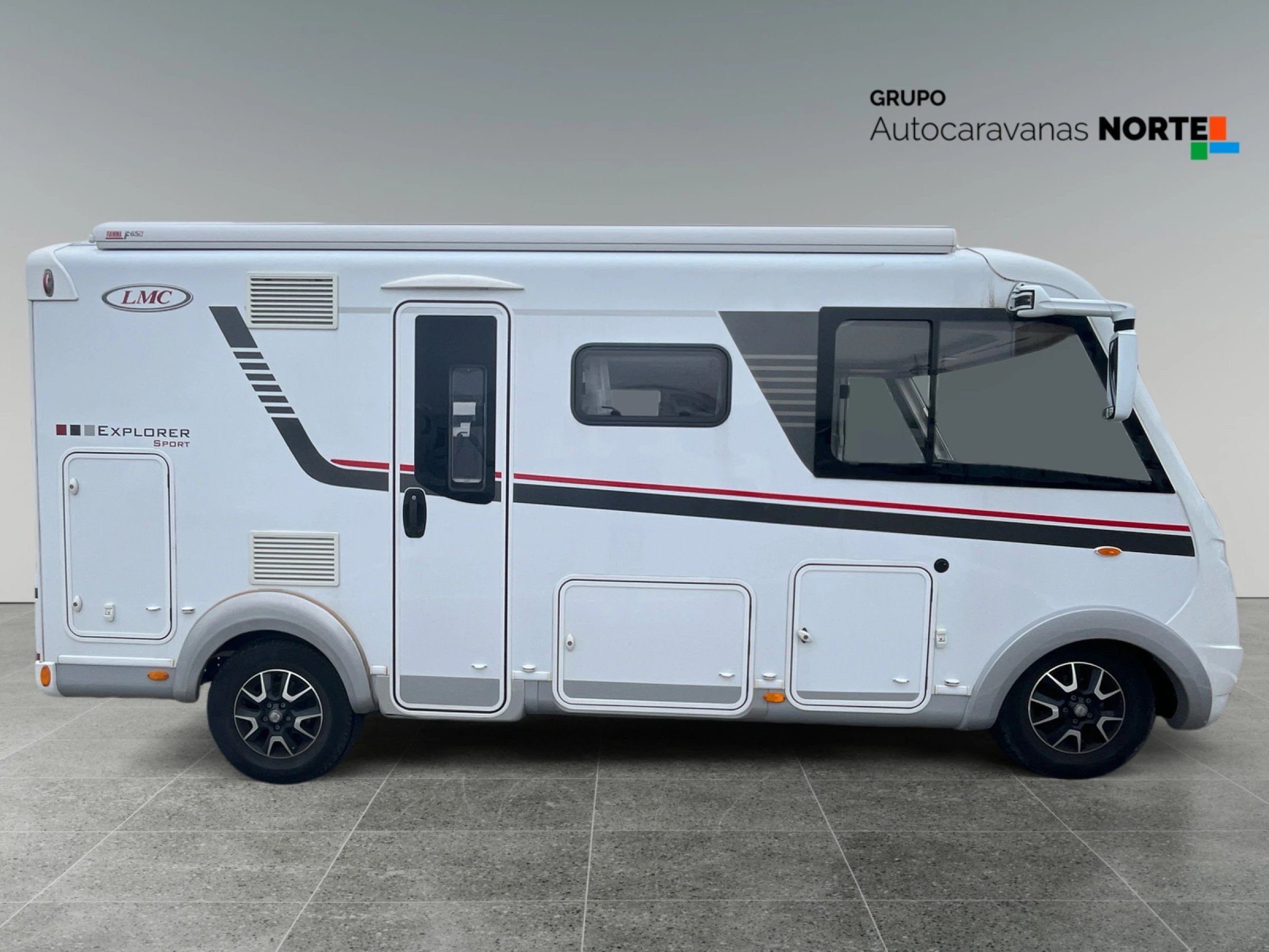LMC I585 Explorer Sport Fiat