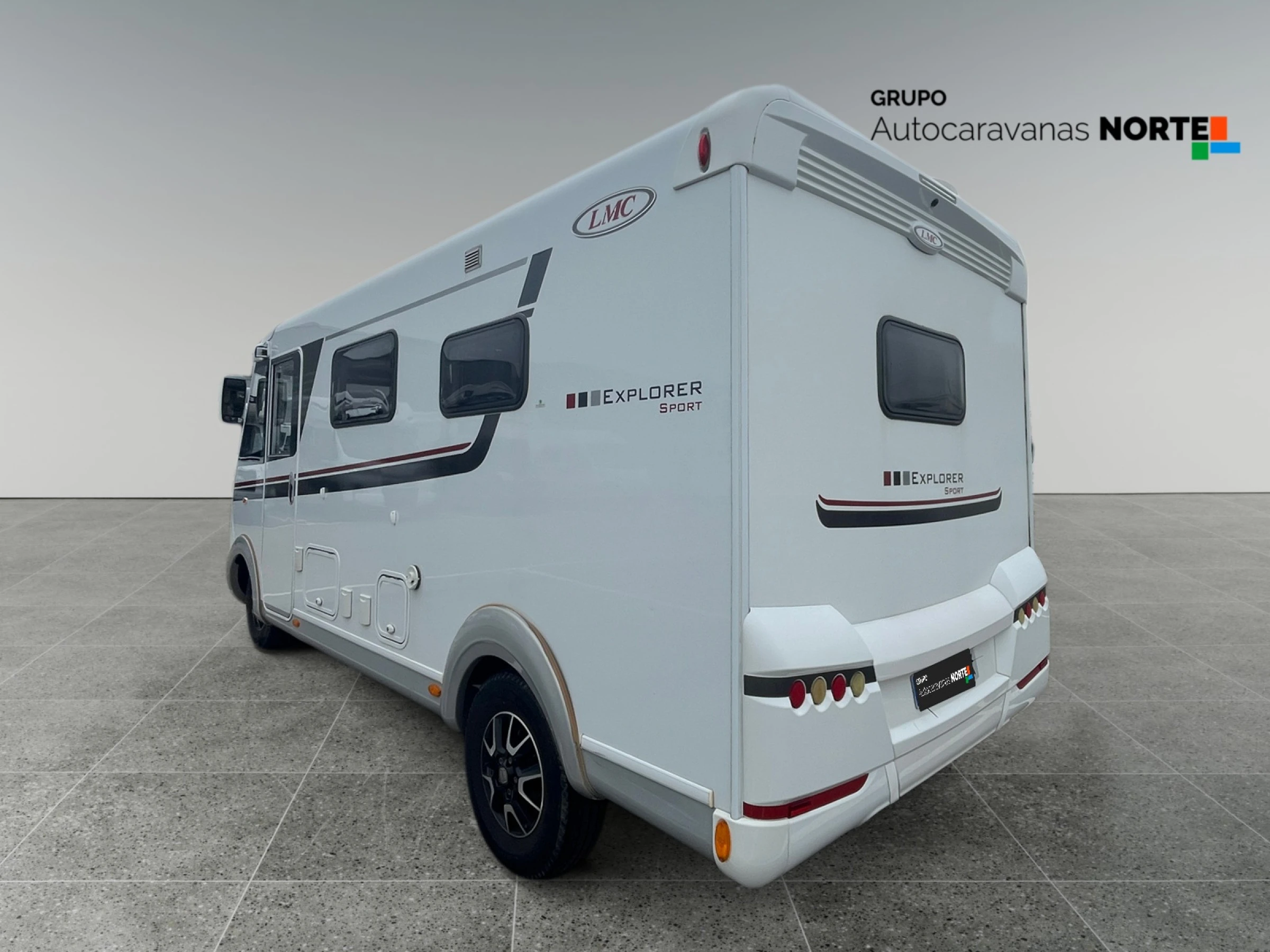 LMC I585 Explorer Sport Fiat - foto 4