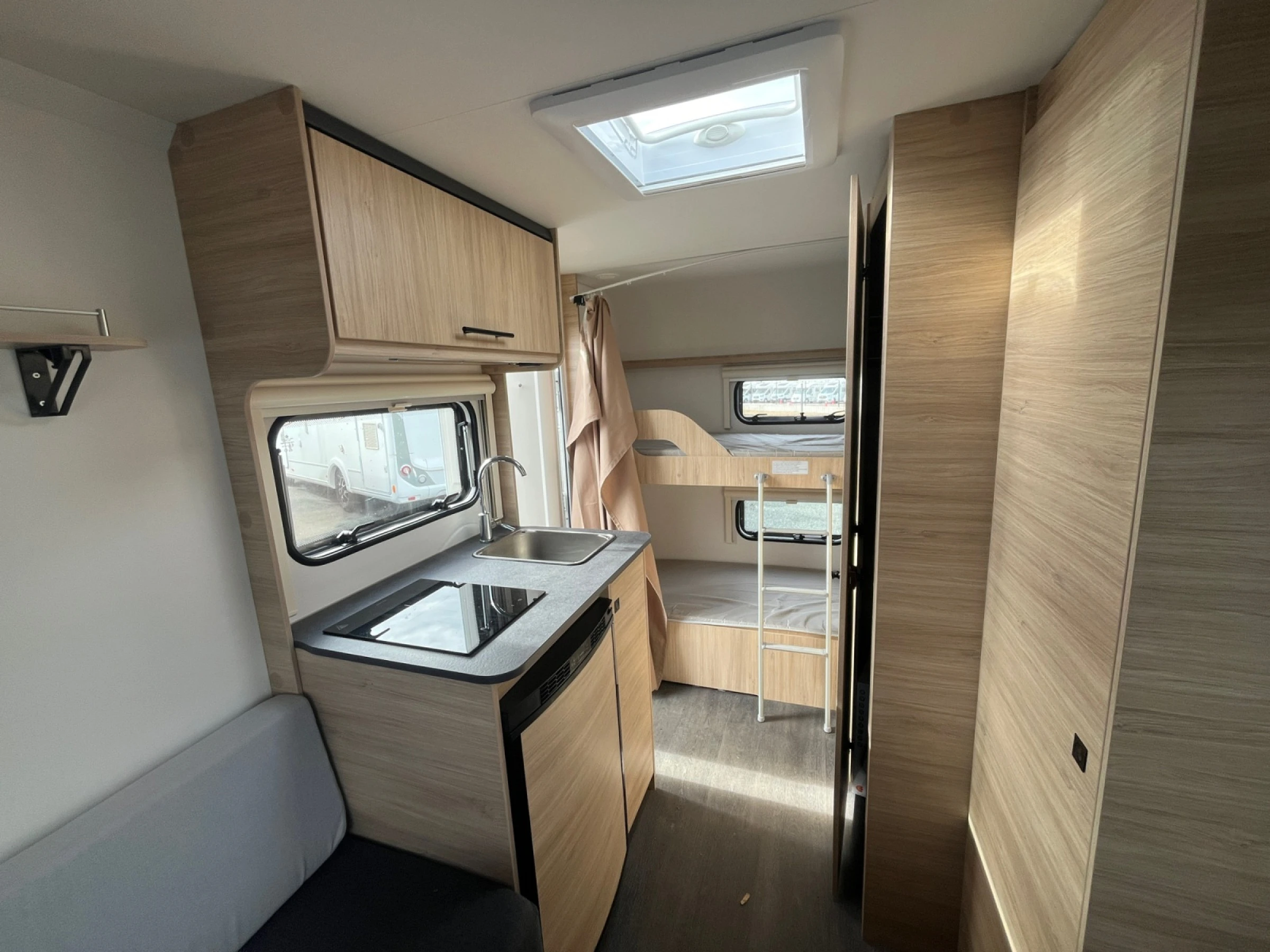 Caravelair Antares 366 Alba - foto 11