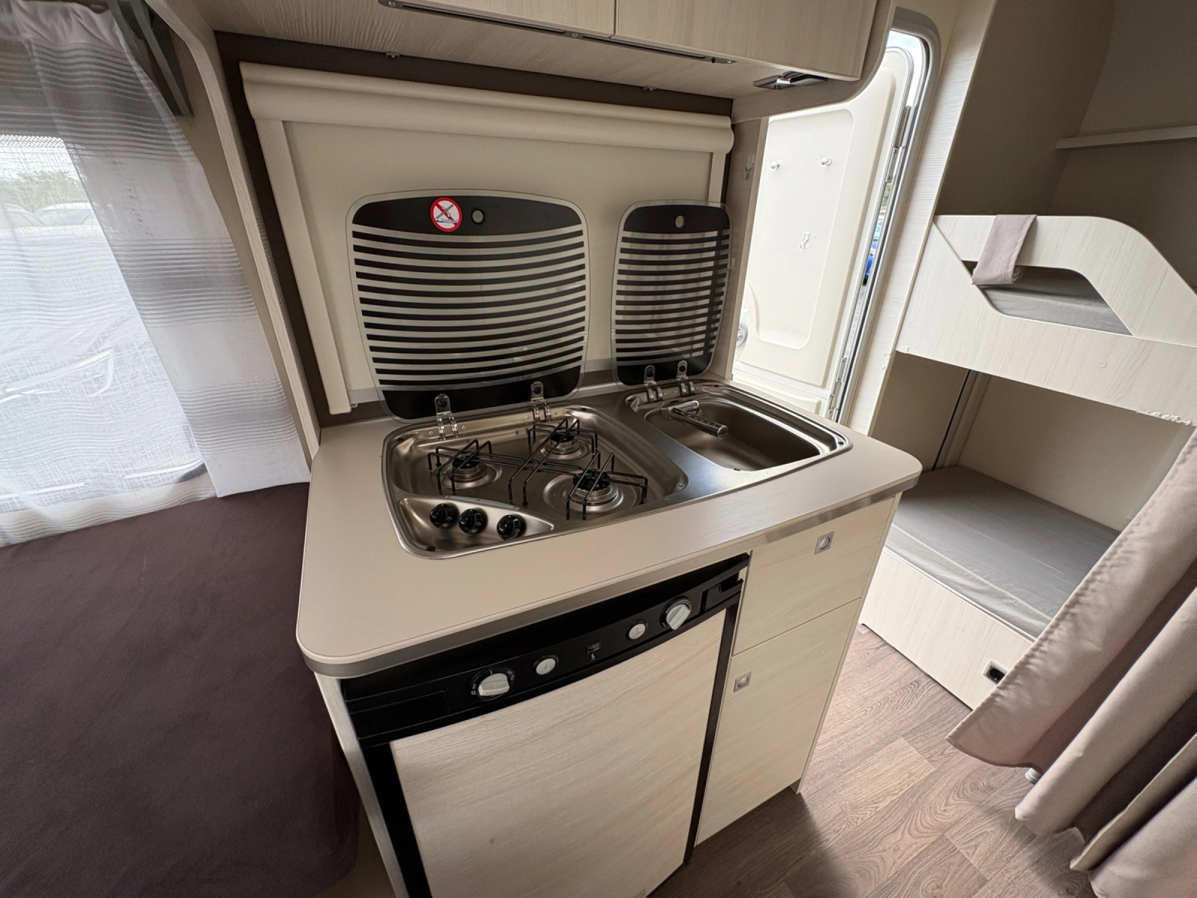 Sterckeman LMC Starlett 370 CE - foto 7