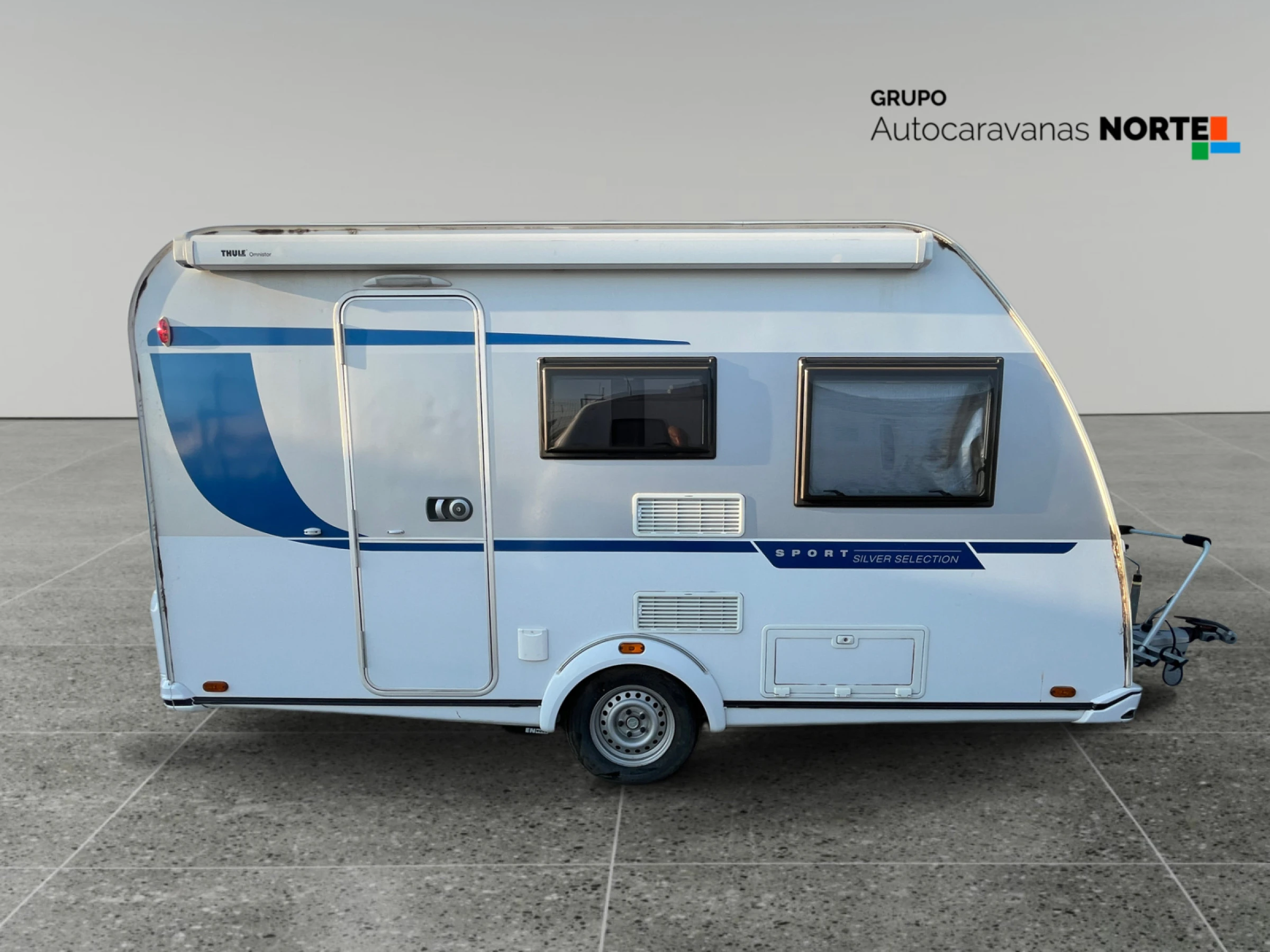 Knaus W04